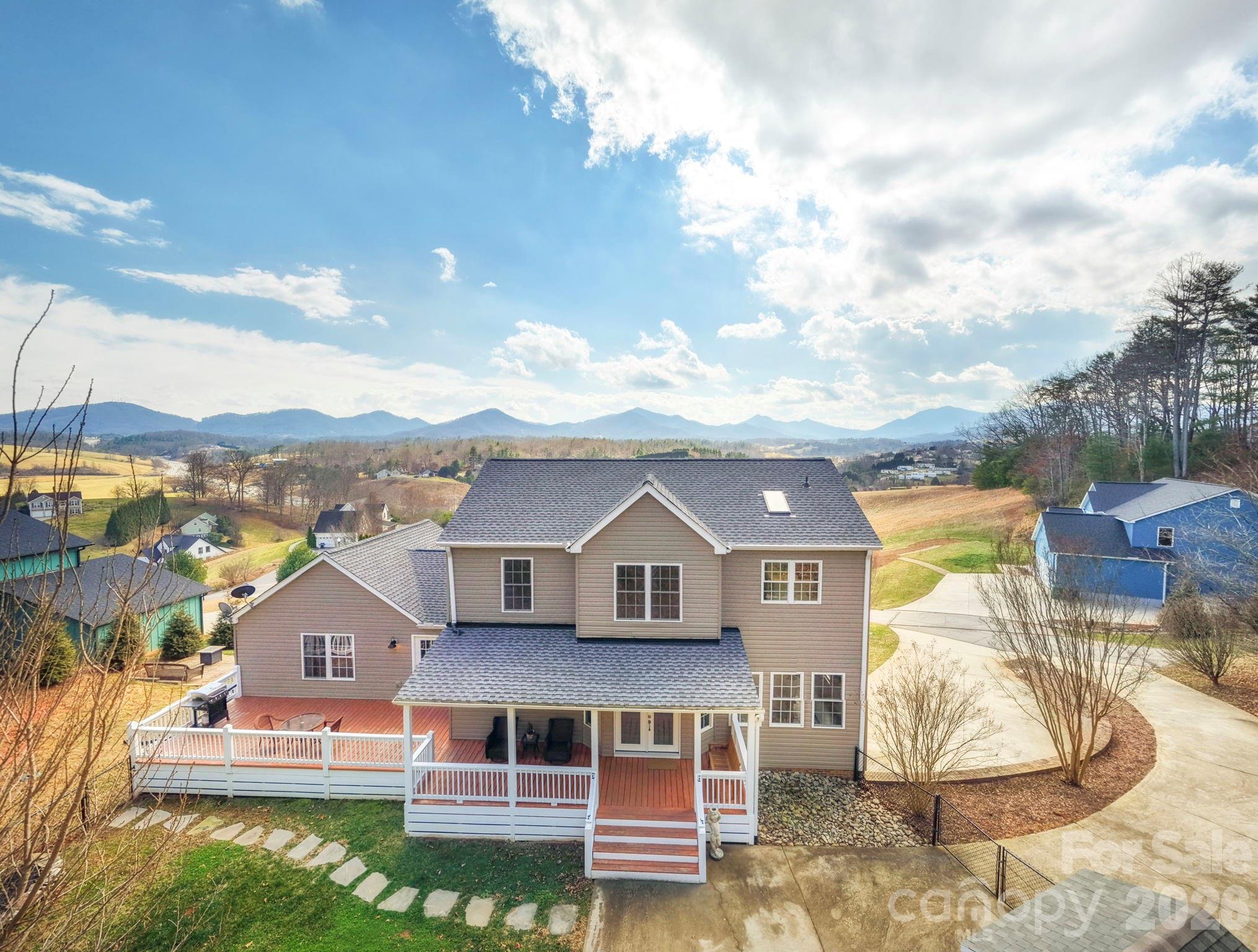 65 Lawson Ridge Road — Leicester