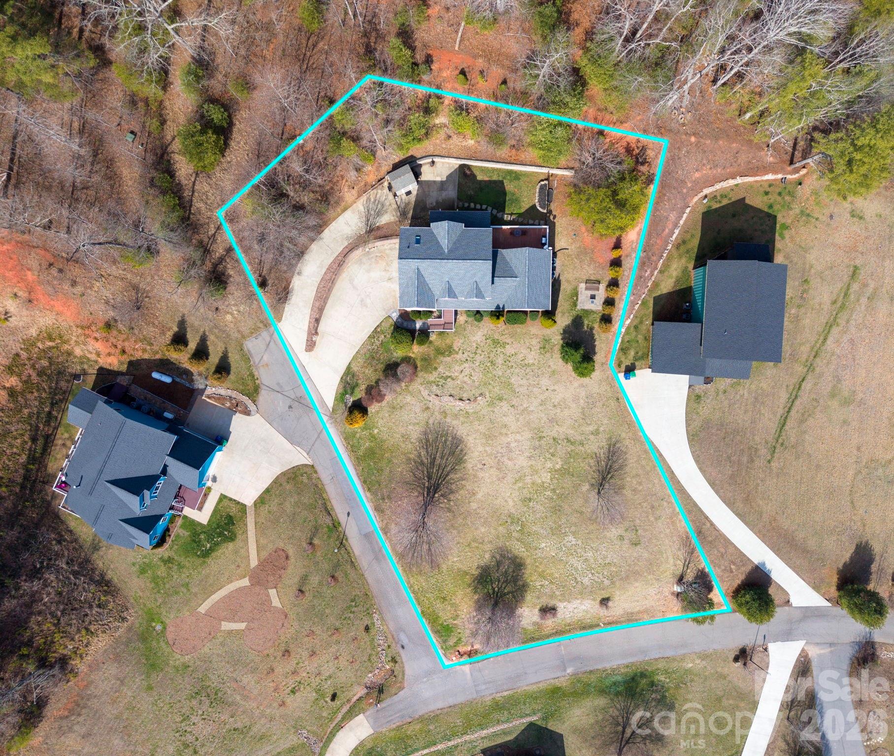 65 Lawson Ridge Road — Leicester
