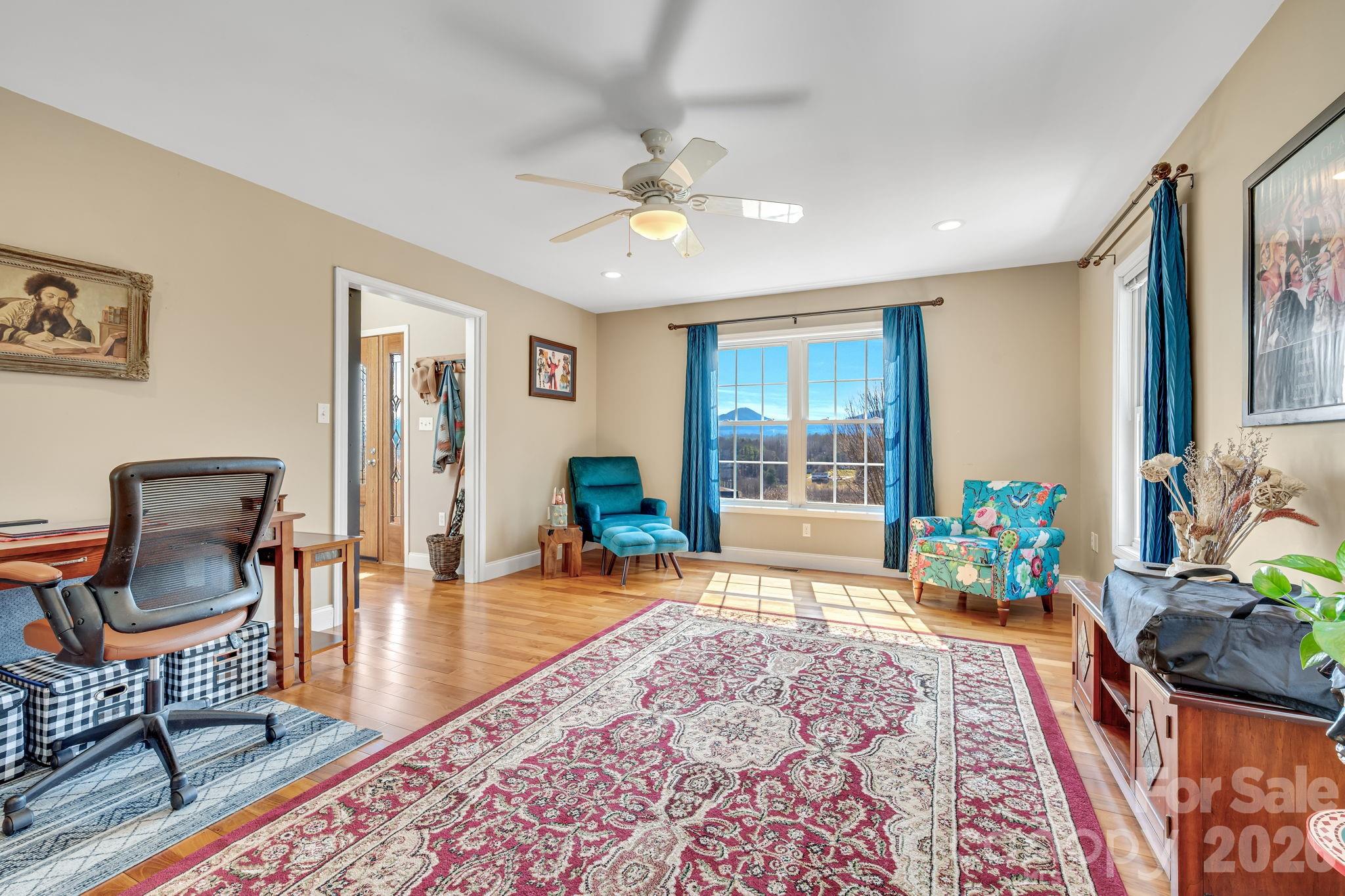 65 Lawson Ridge Road — Leicester