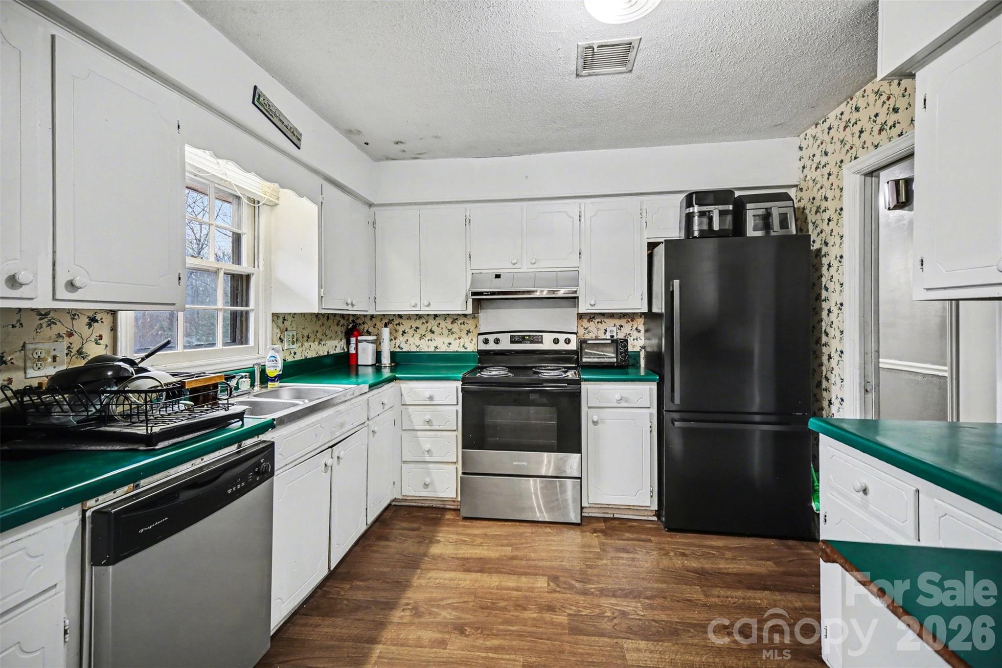 209 Windover Drive — Forest City