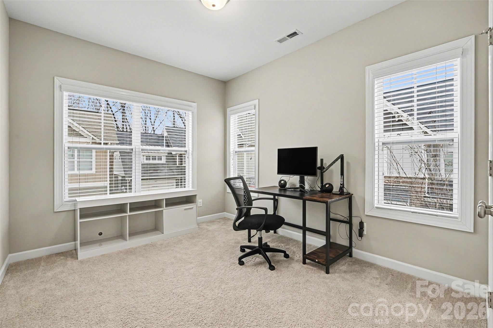 16125 Lost Canyon Way — Charlotte