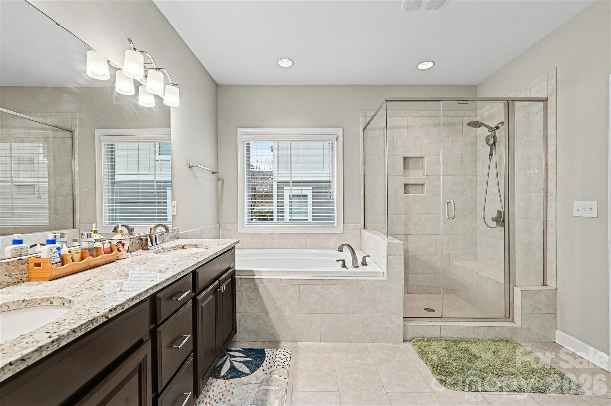 16125 Lost Canyon Way — Charlotte
