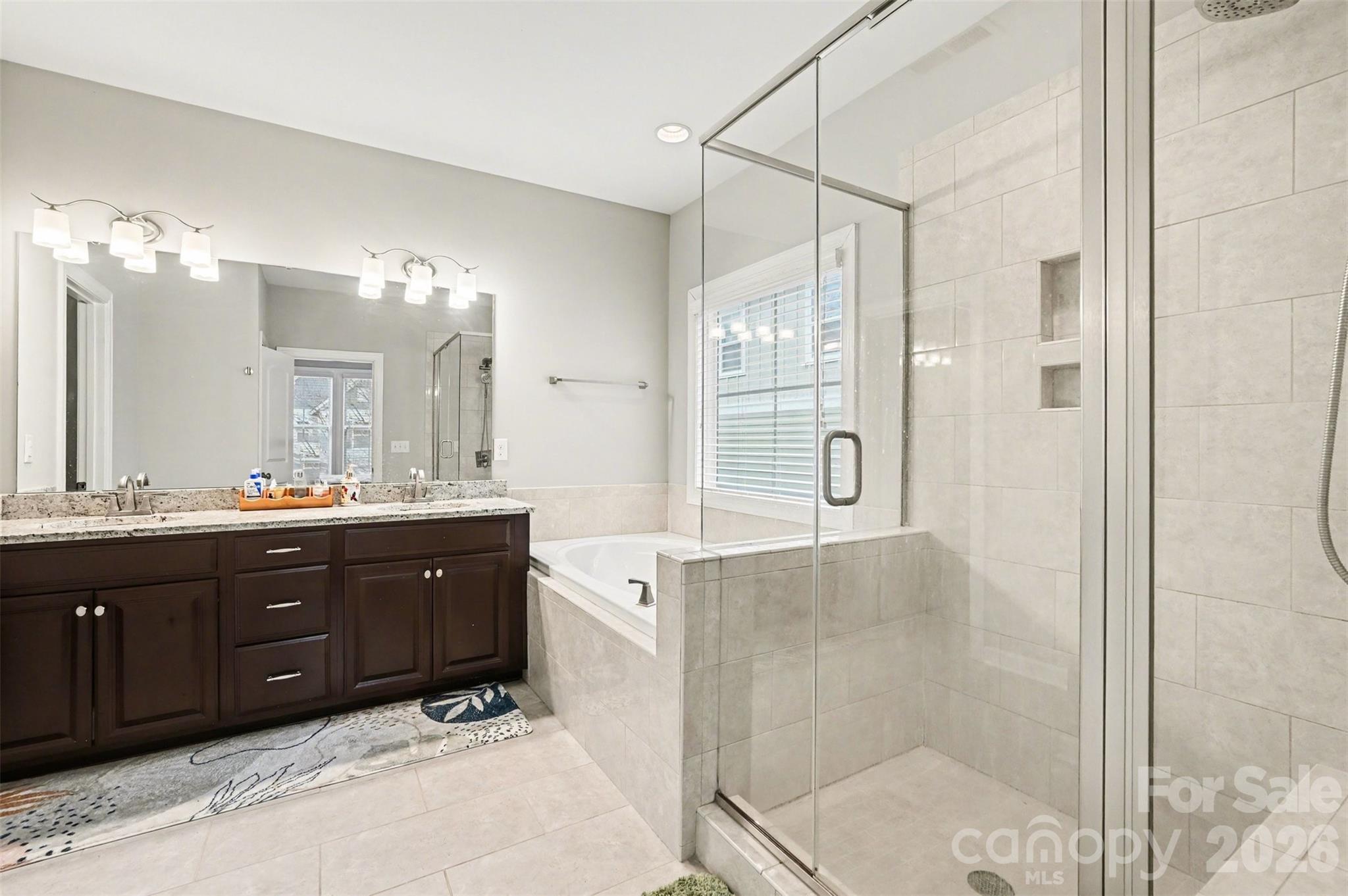 16125 Lost Canyon Way — Charlotte