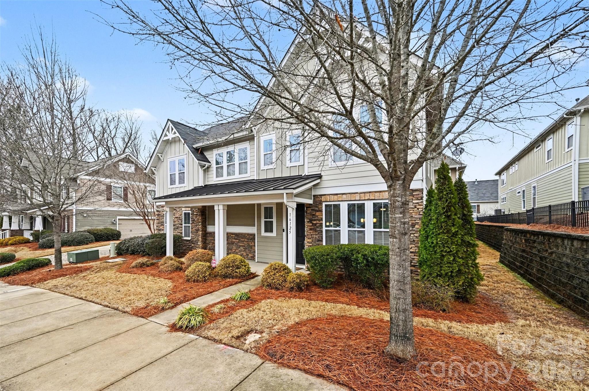 16125 Lost Canyon Way — Charlotte