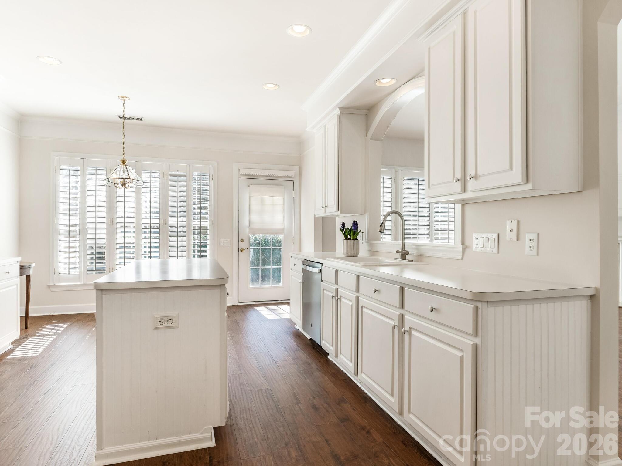 429 Eberle Way — Matthews
