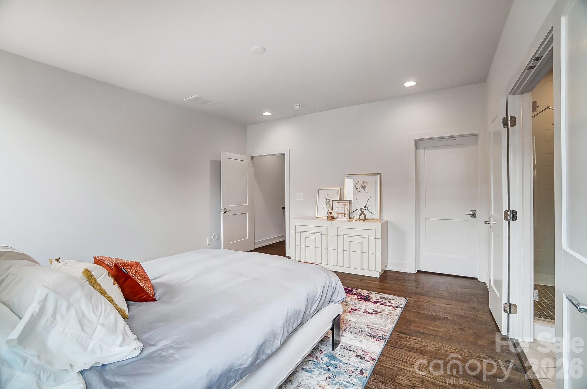 1207 E 36th Street #6 — Charlotte