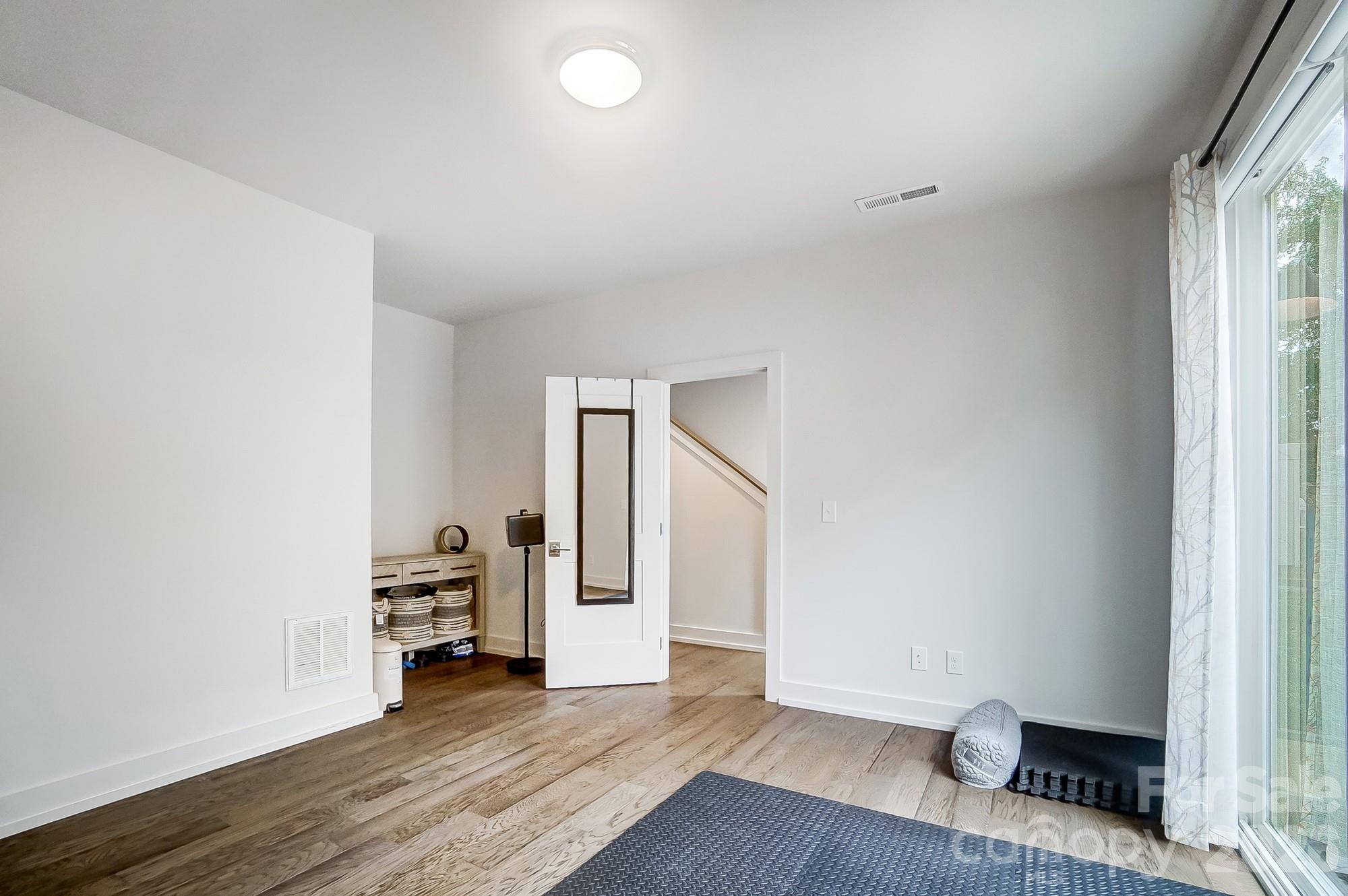 1207 E 36th Street #6 — Charlotte