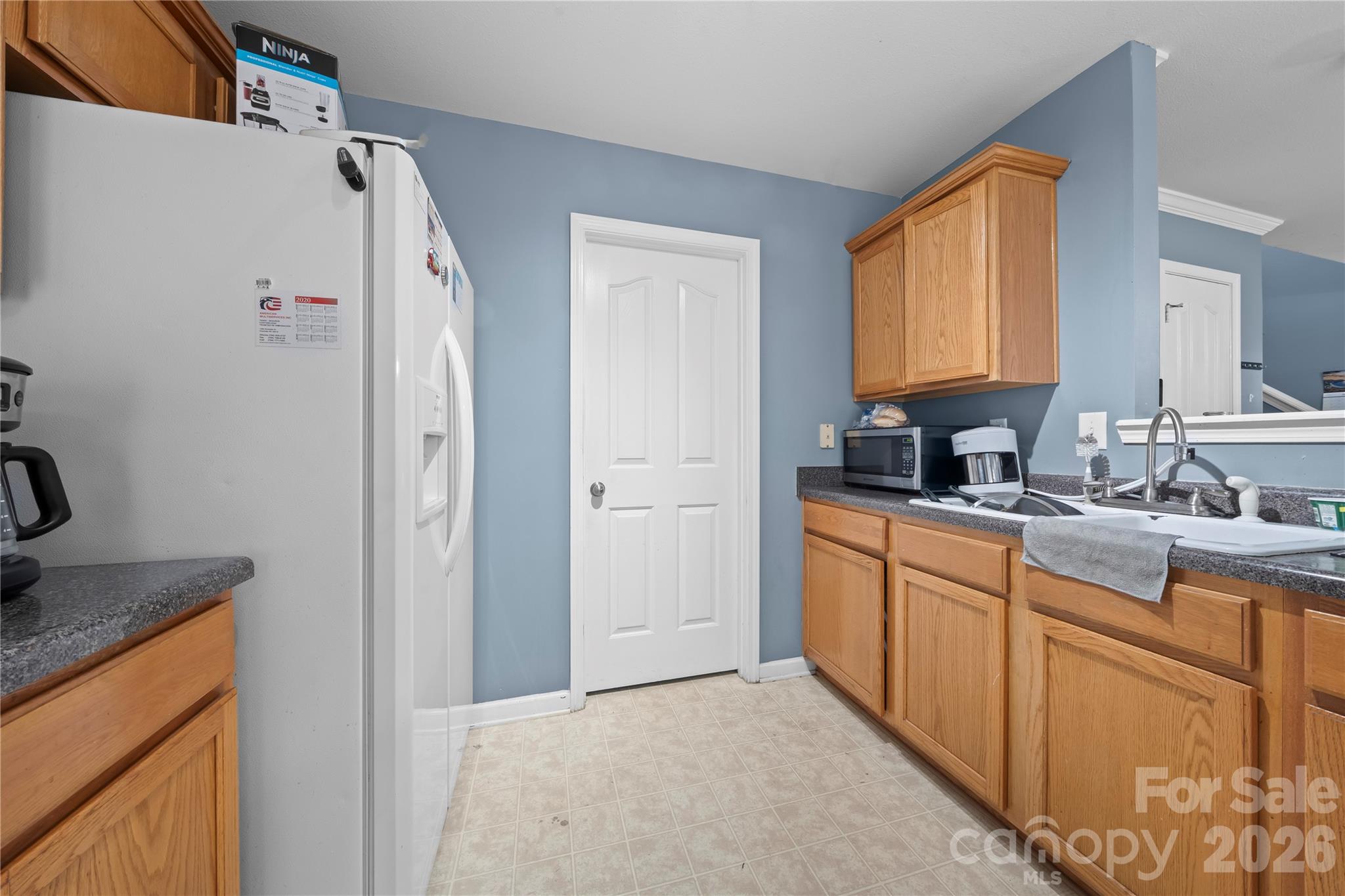 5041 Wallace Creek Lane — Charlotte