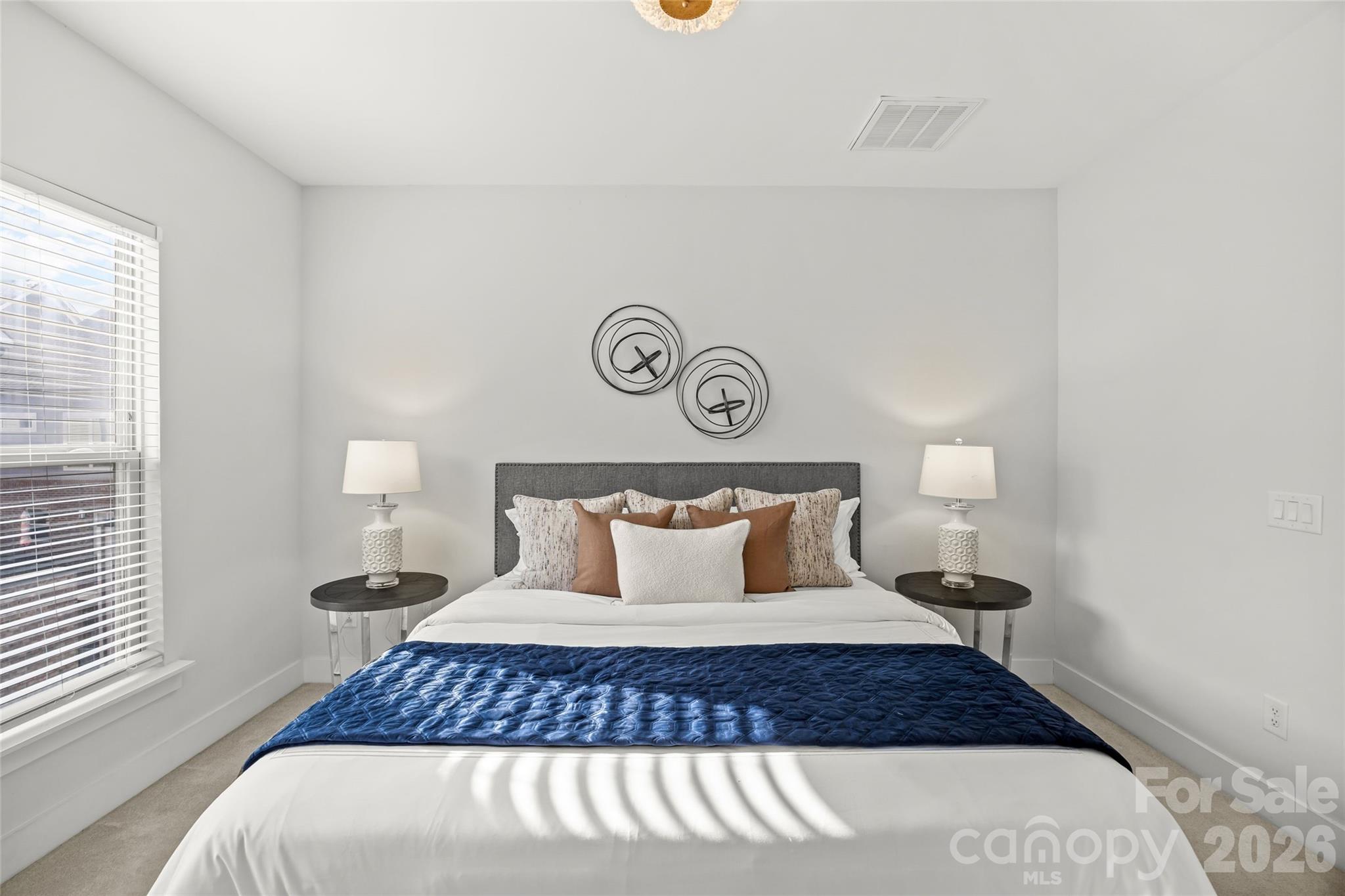 16038 Roscoe Lane — Charlotte