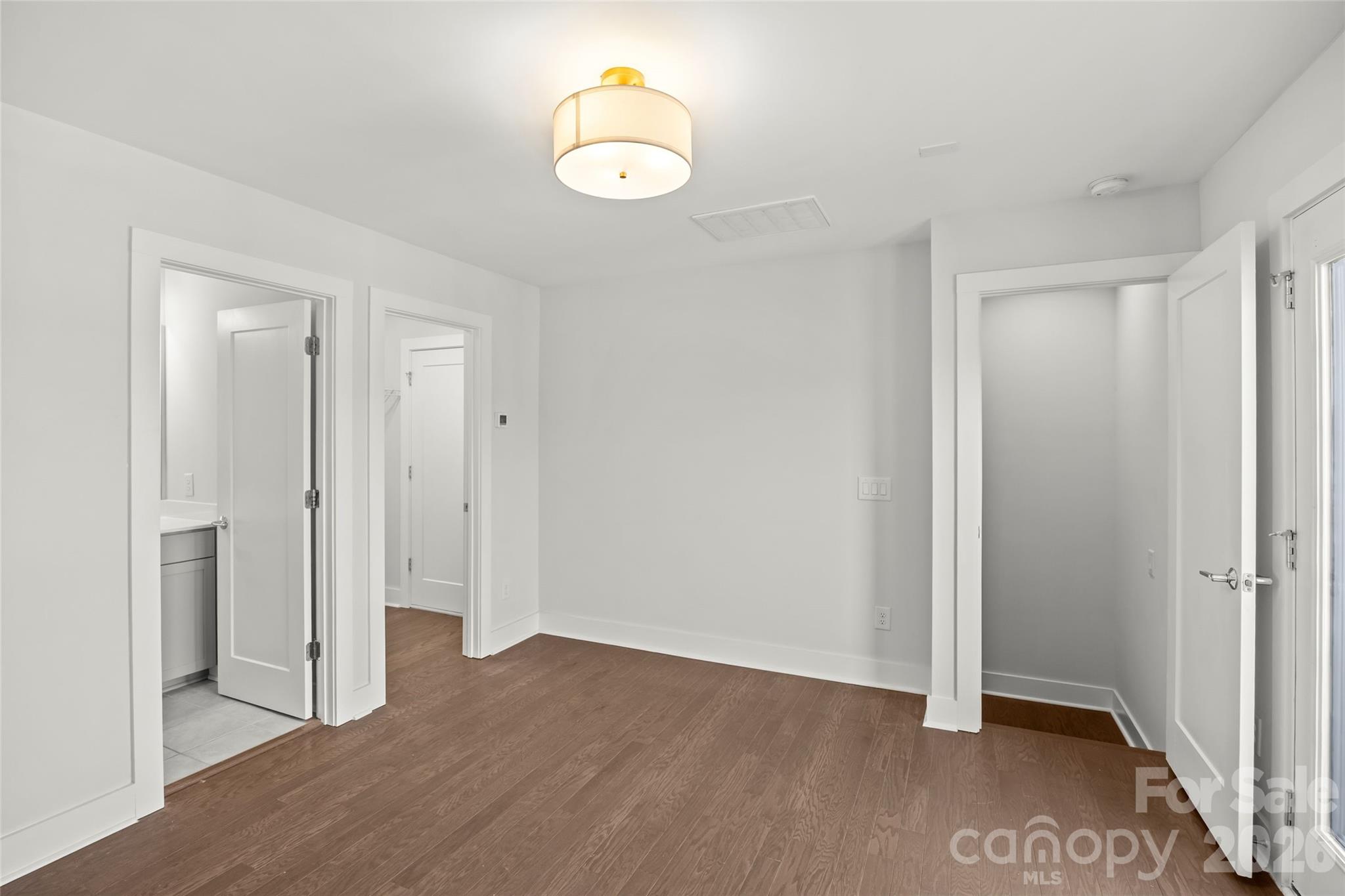 16038 Roscoe Lane — Charlotte