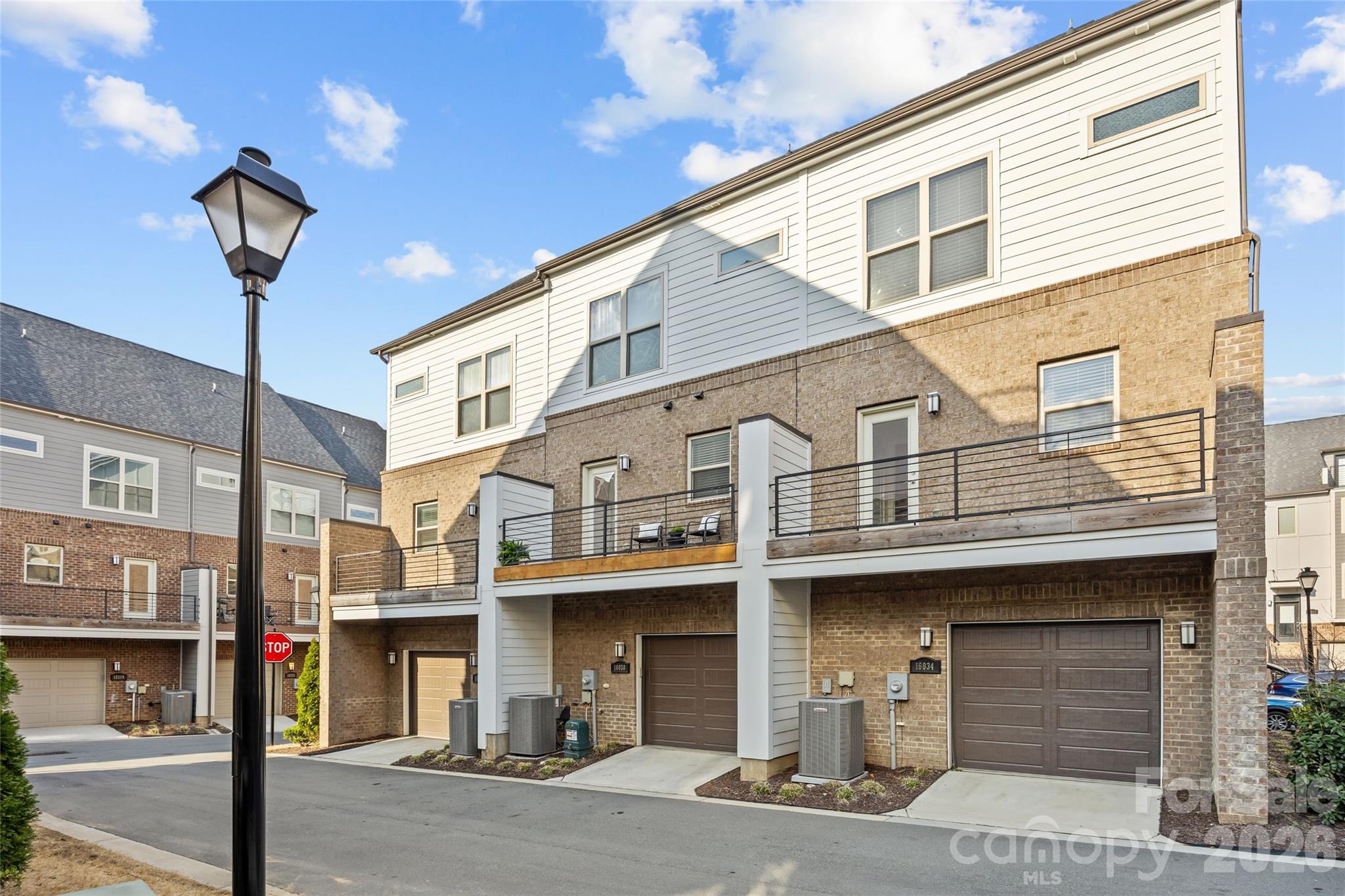 16038 Roscoe Lane — Charlotte