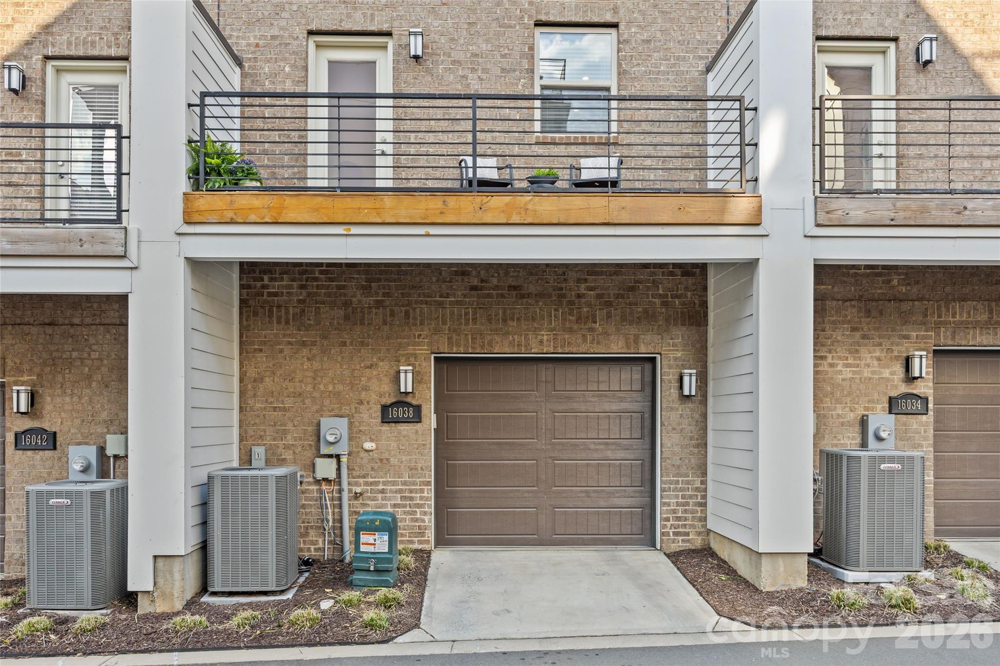 16038 Roscoe Lane — Charlotte