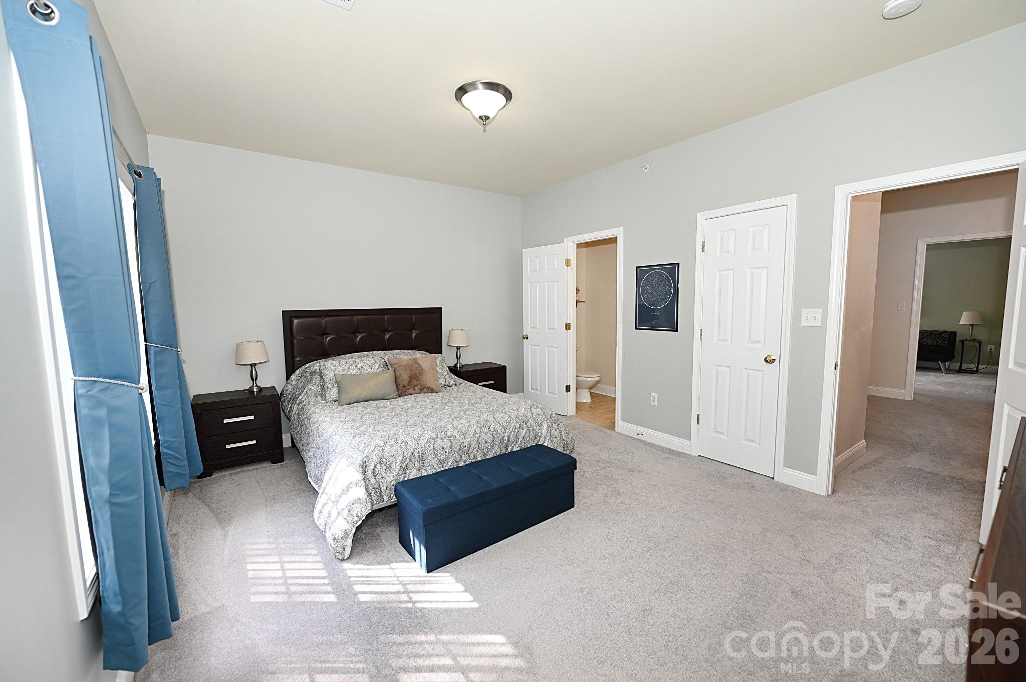 1360 21st Avenue NE — Hickory