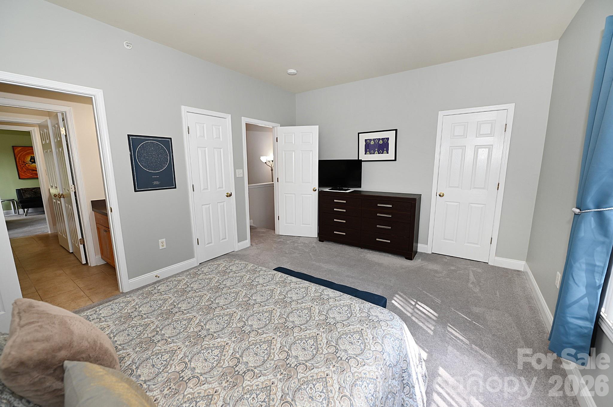 1360 21st Avenue NE — Hickory