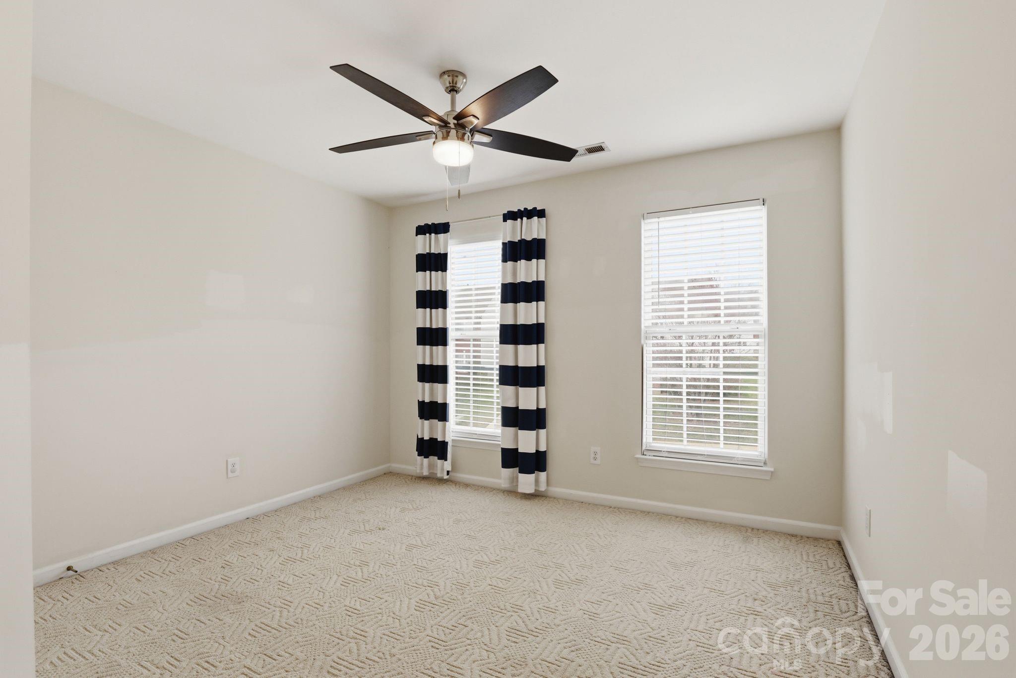 3909 Meadow Green Drive — Charlotte