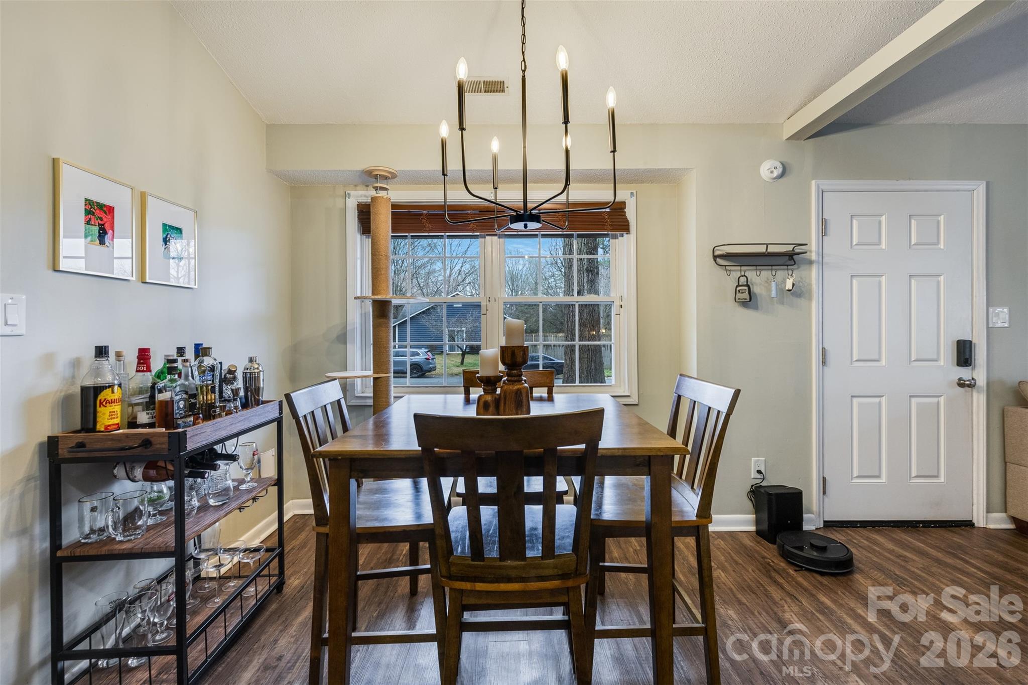 708 Pennwood Lane — Charlotte