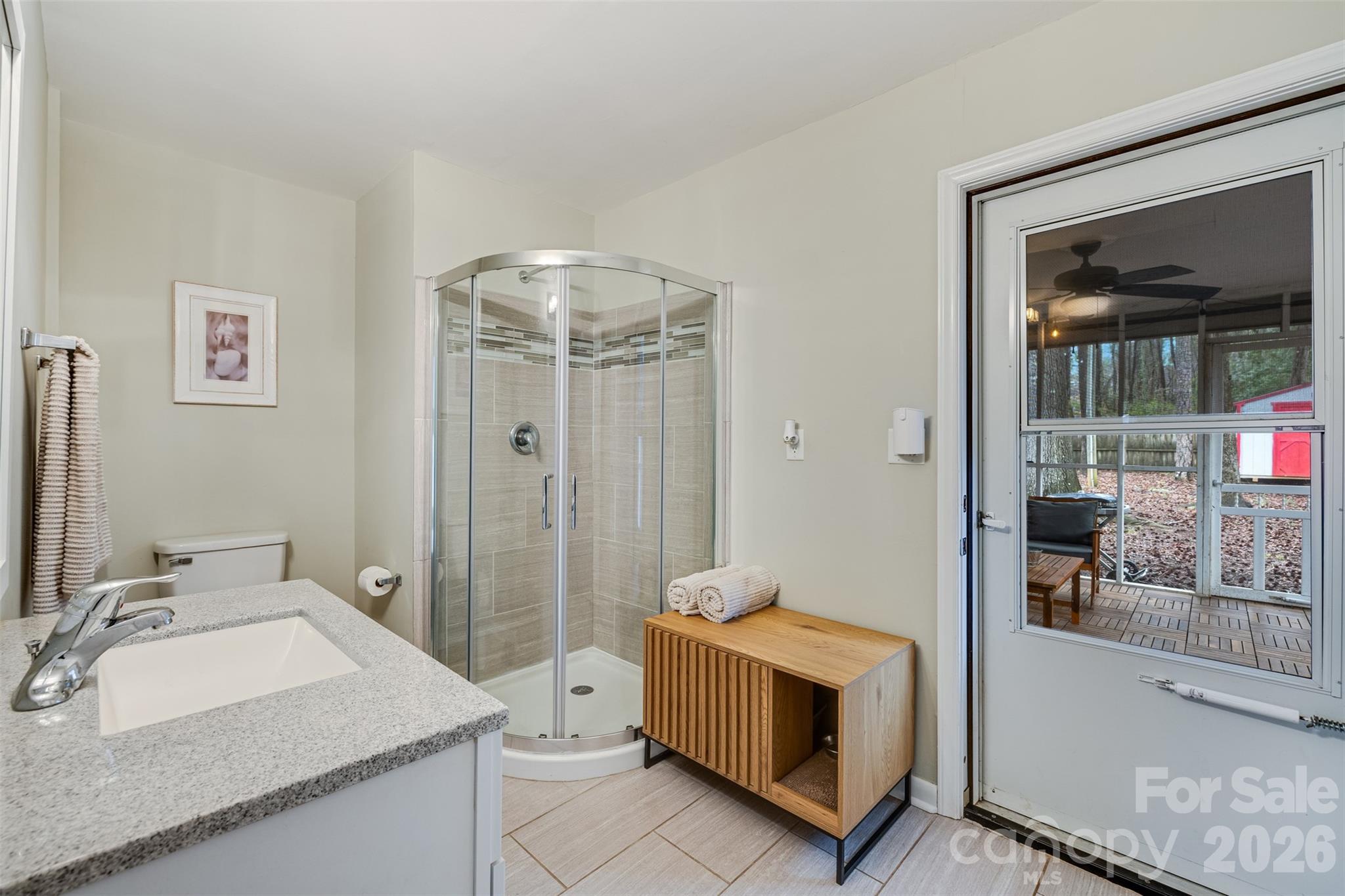 708 Pennwood Lane — Charlotte