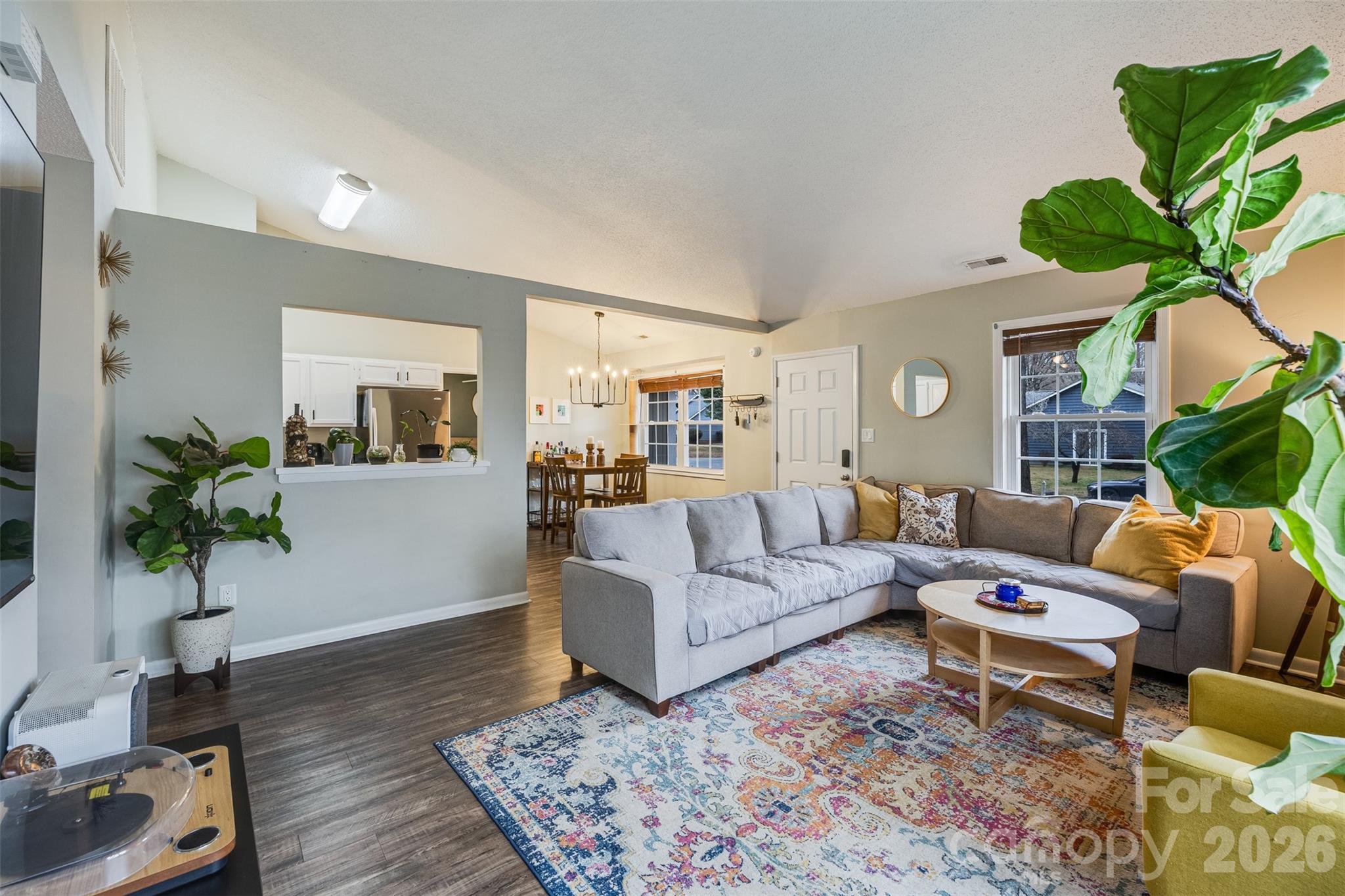 708 Pennwood Lane — Charlotte