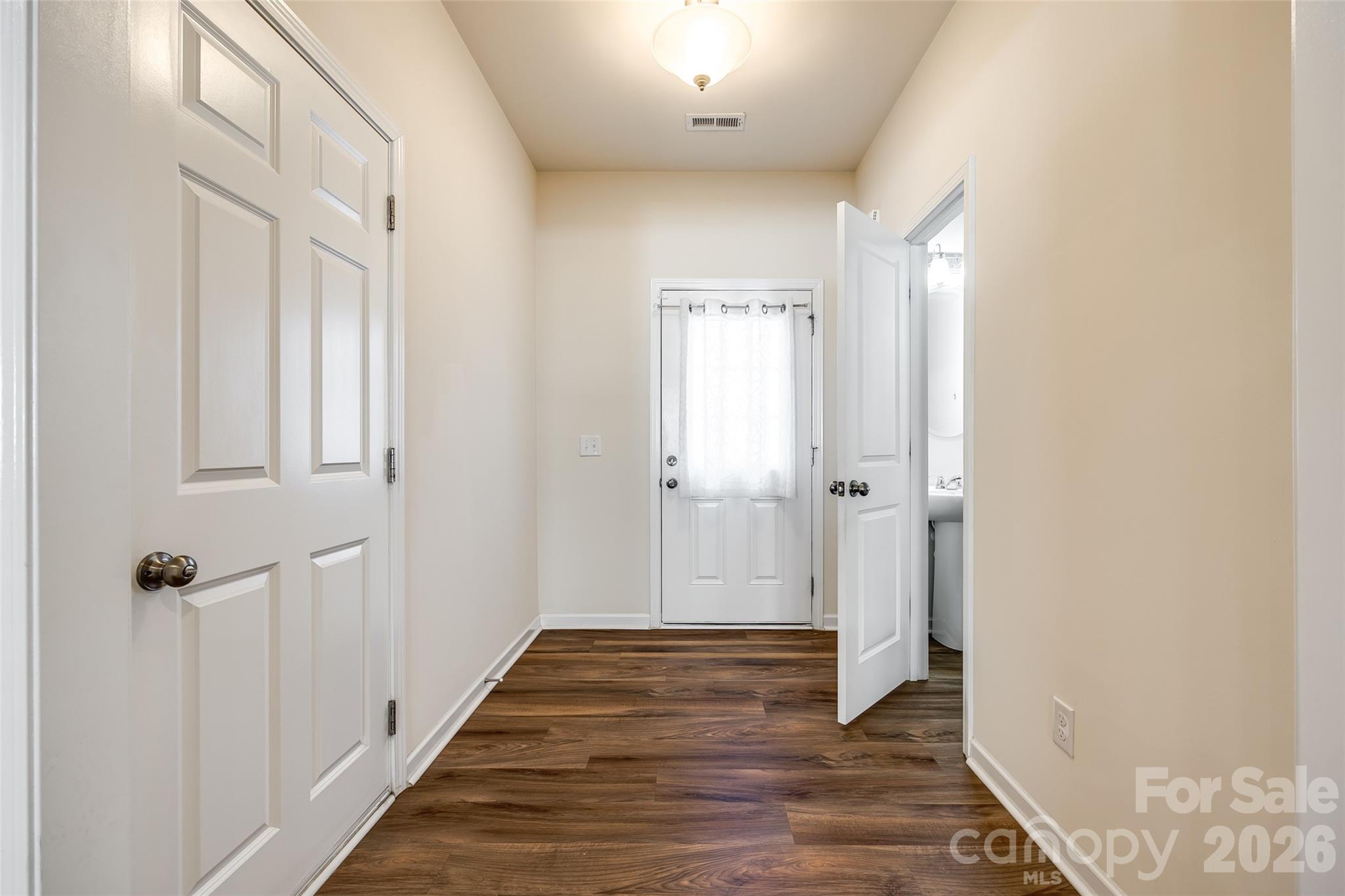 524 Hunters Dance Road — Fort Mill