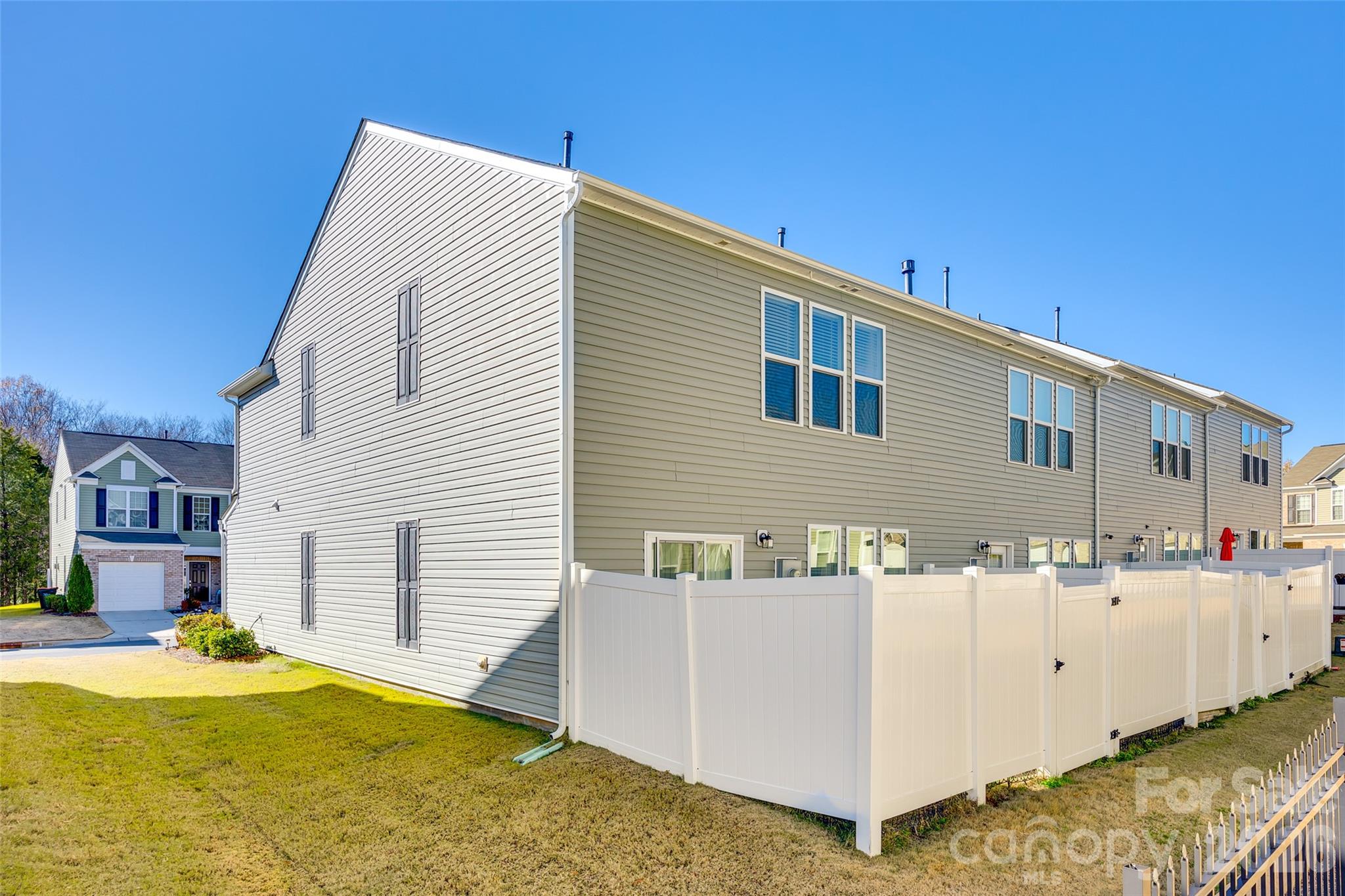524 Hunters Dance Road — Fort Mill
