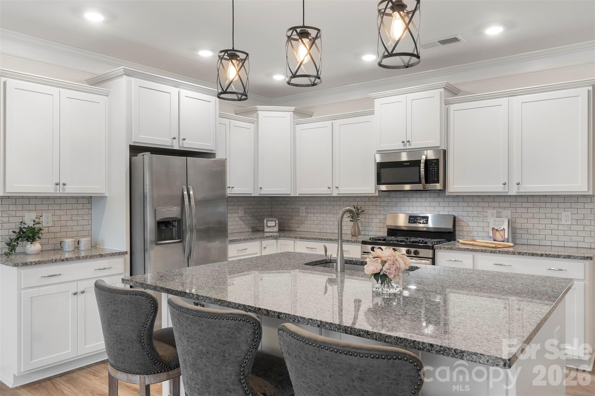 2109 Laurel Village Circle — Belmont