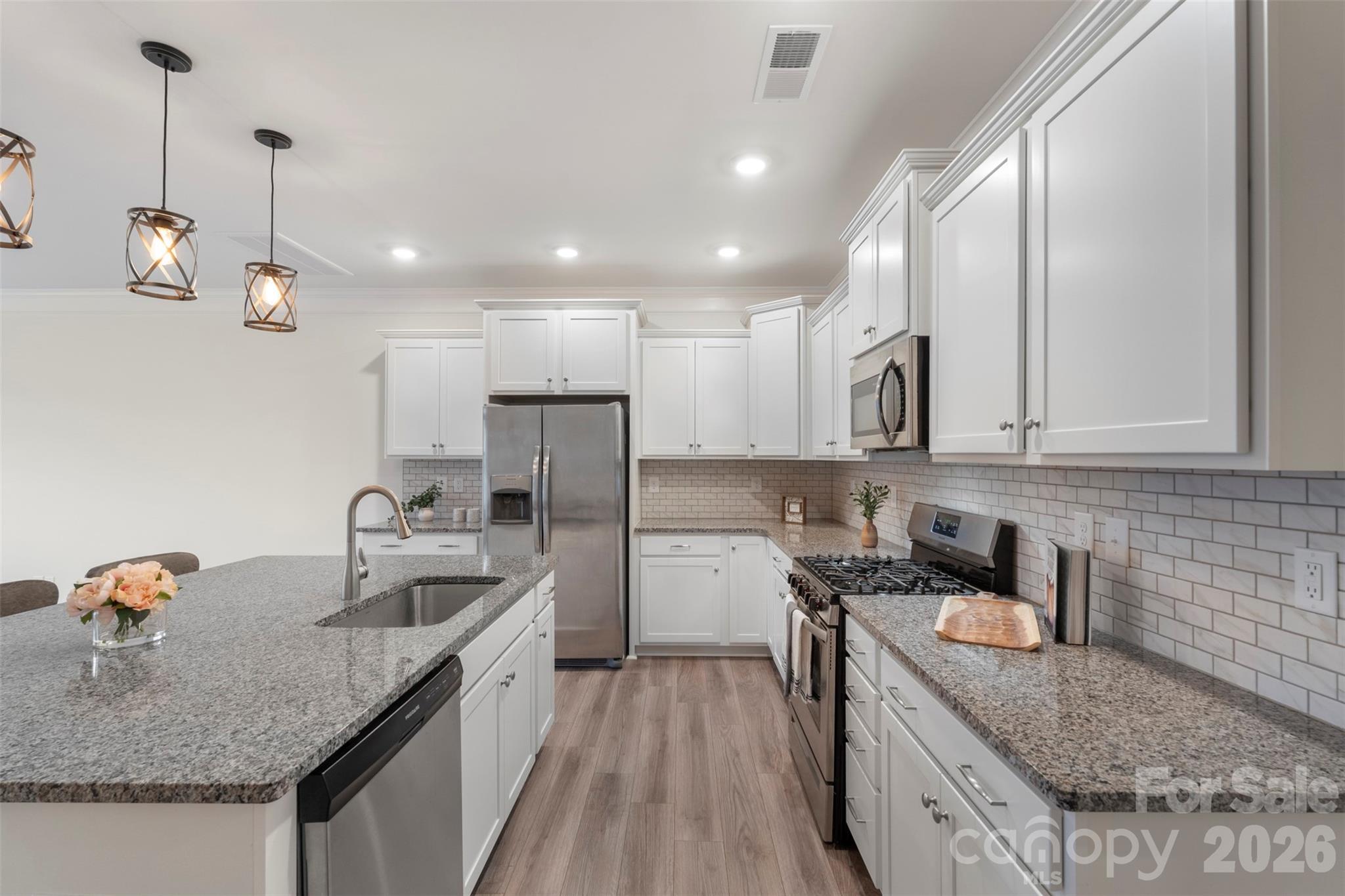 2109 Laurel Village Circle — Belmont