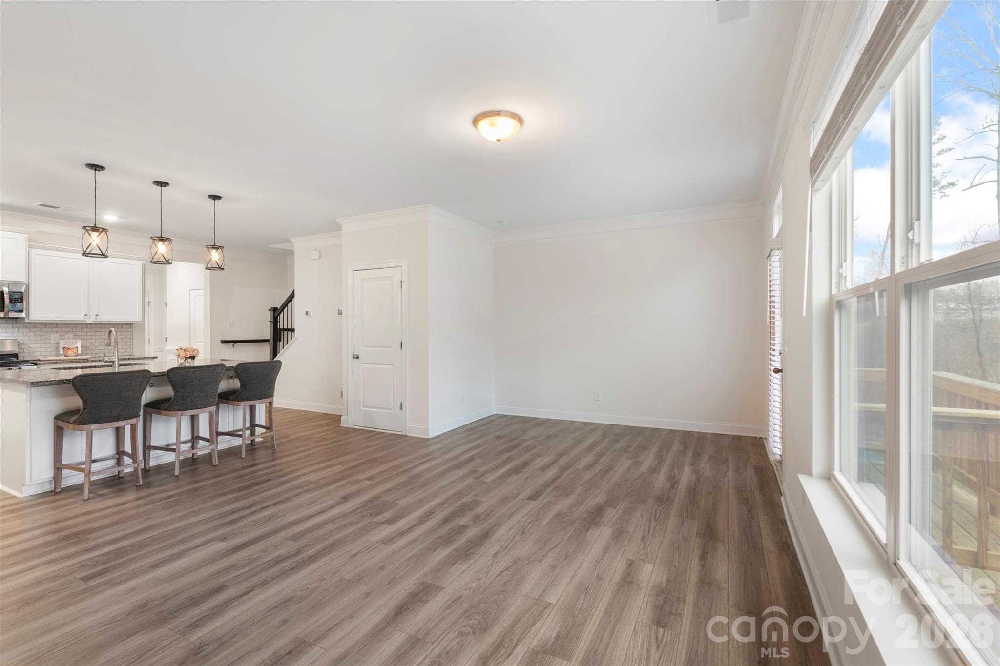 2109 Laurel Village Circle — Belmont
