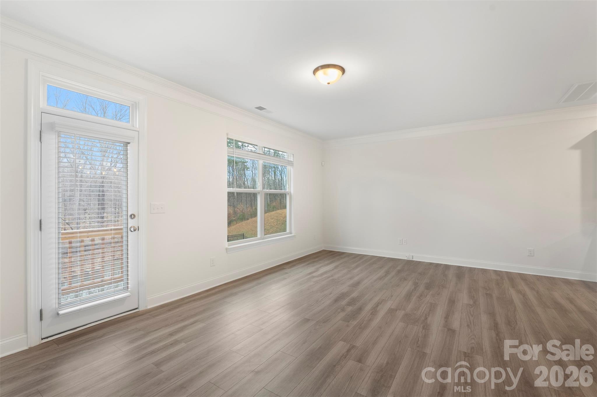 2109 Laurel Village Circle — Belmont