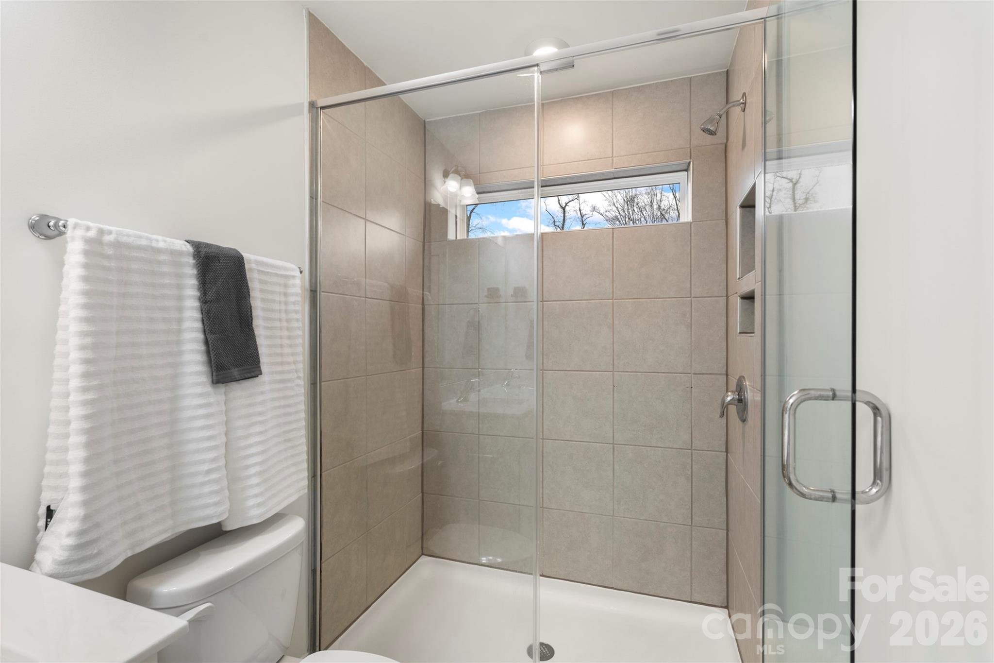 2109 Laurel Village Circle — Belmont