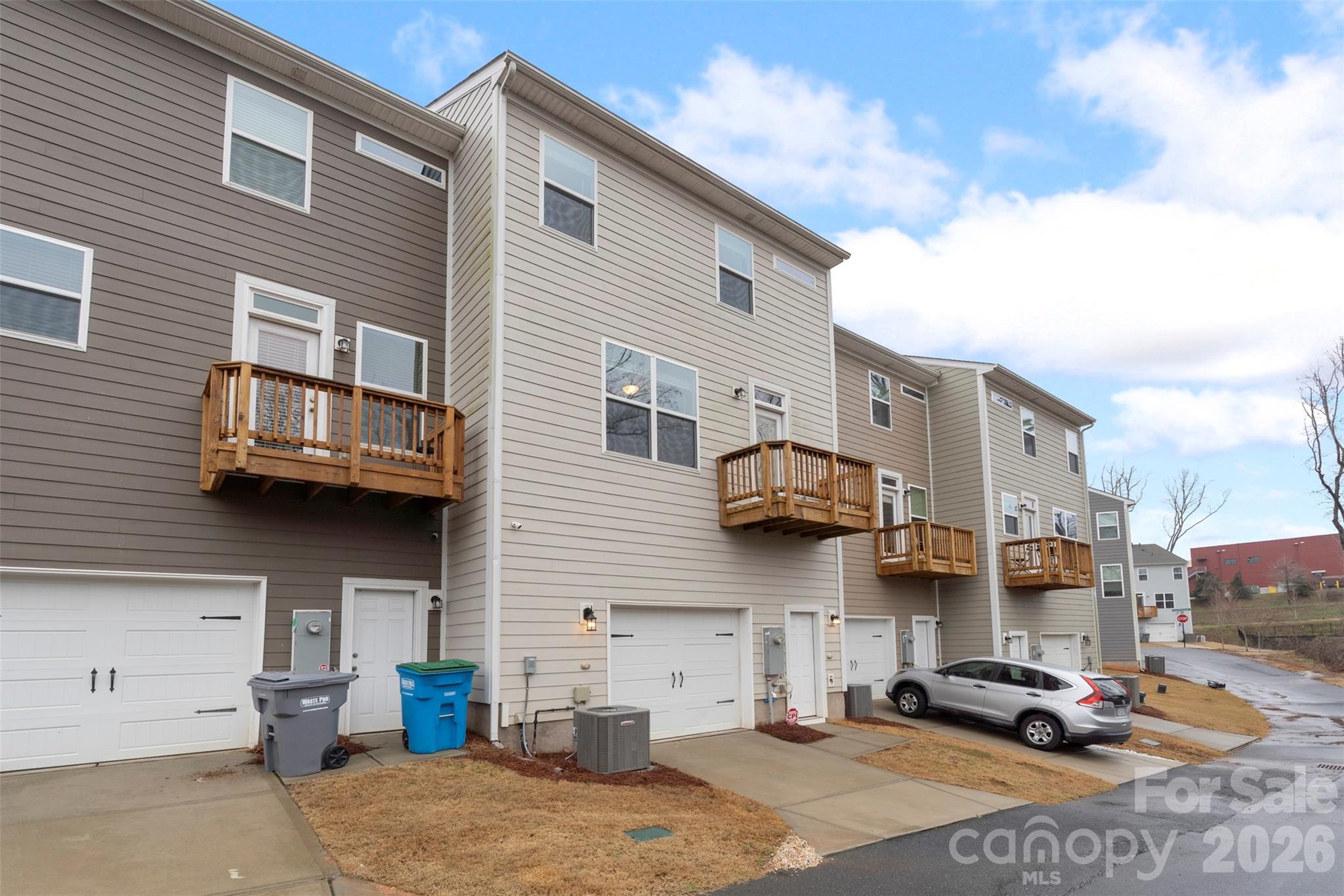2109 Laurel Village Circle — Belmont