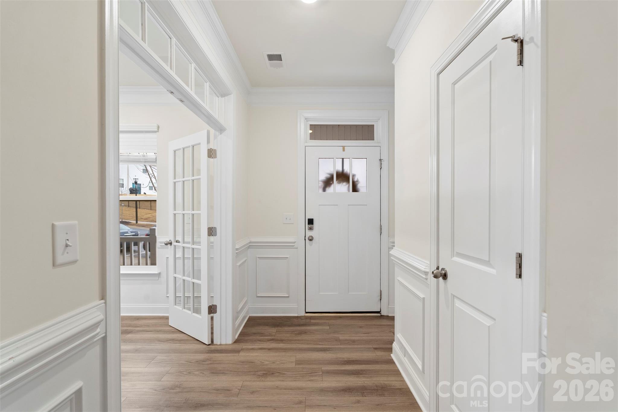 2109 Laurel Village Circle — Belmont