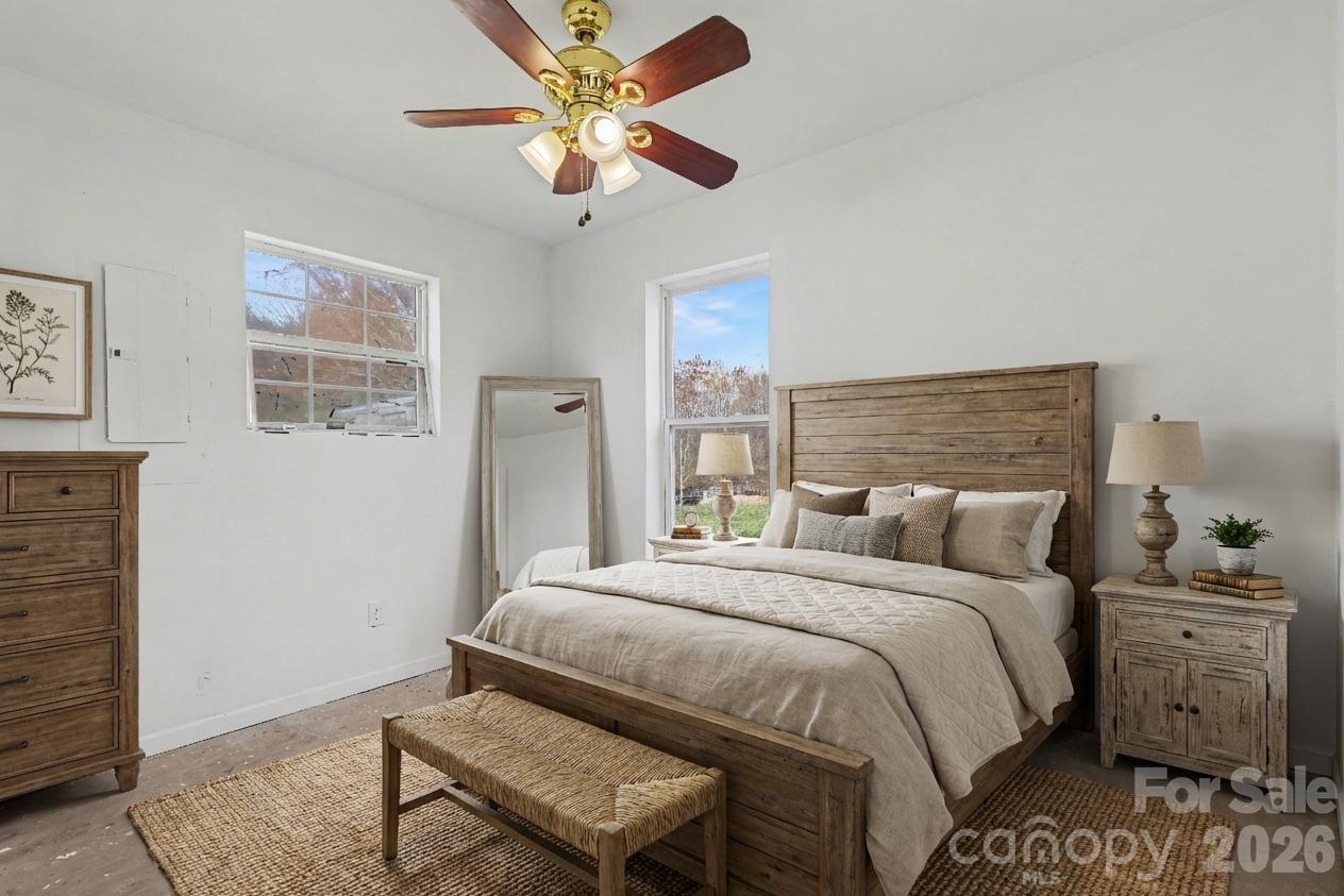 5647 Putuptoe Place — Norwood