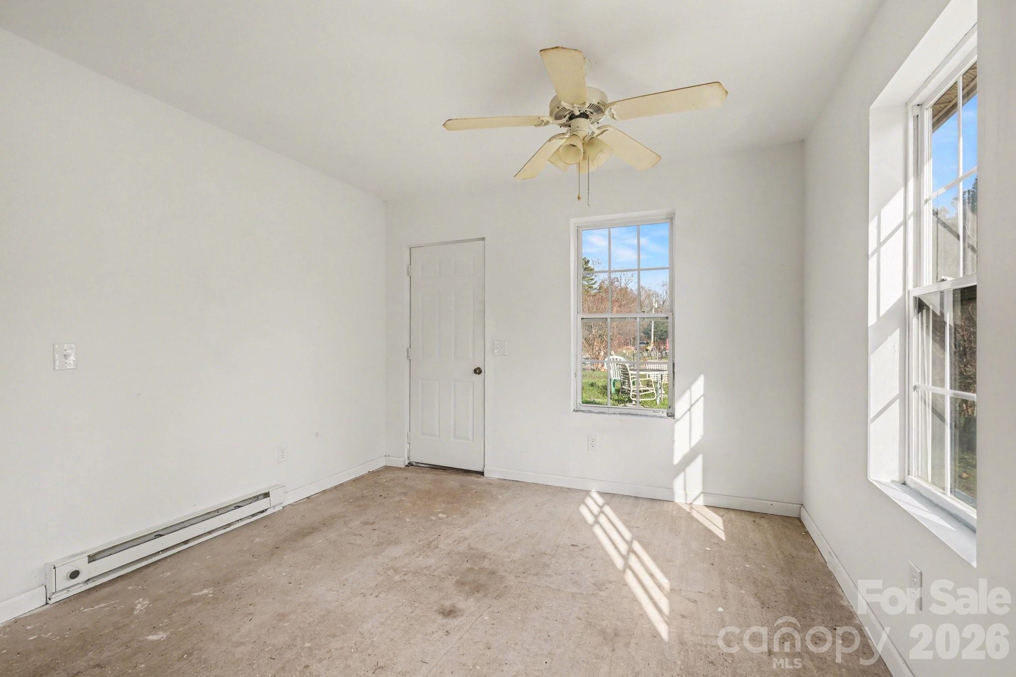 5647 Putuptoe Place — Norwood