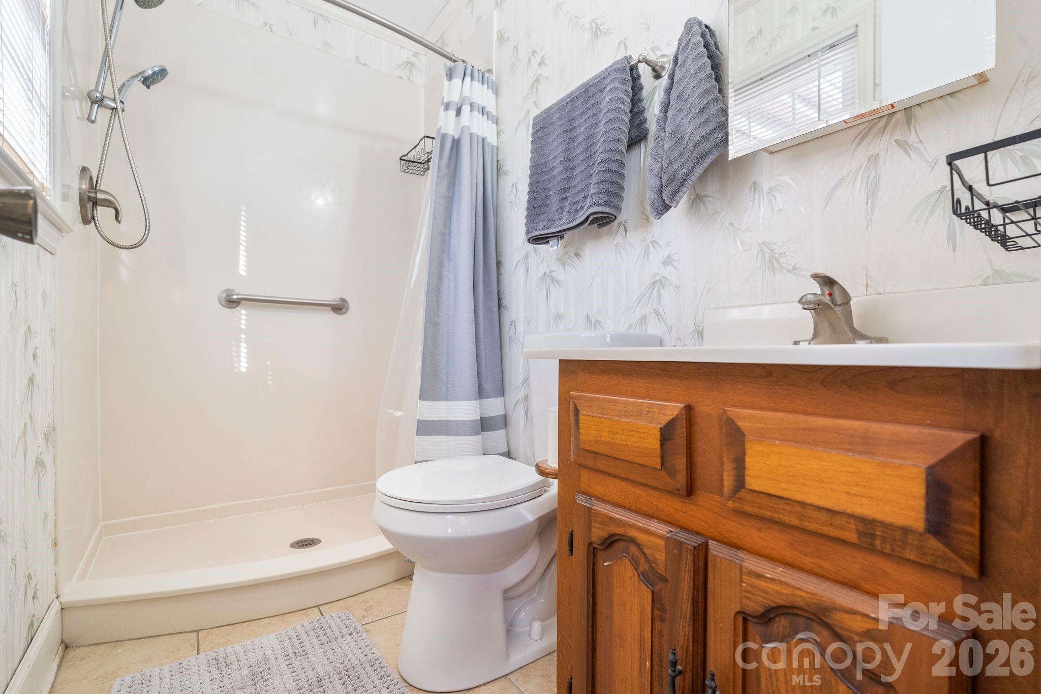 2309 Amity Avenue — Gastonia