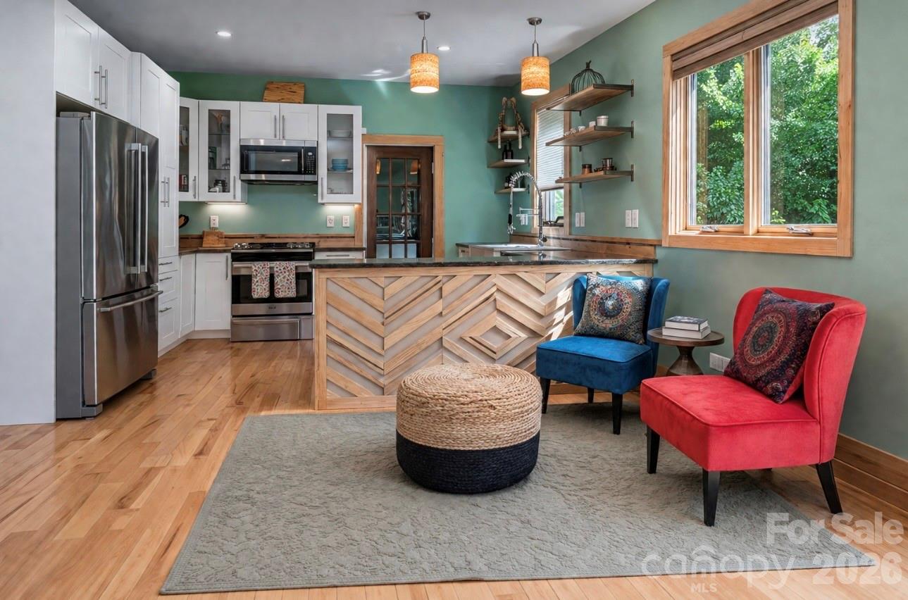 43 Upper Herron Cove Road — Weaverville