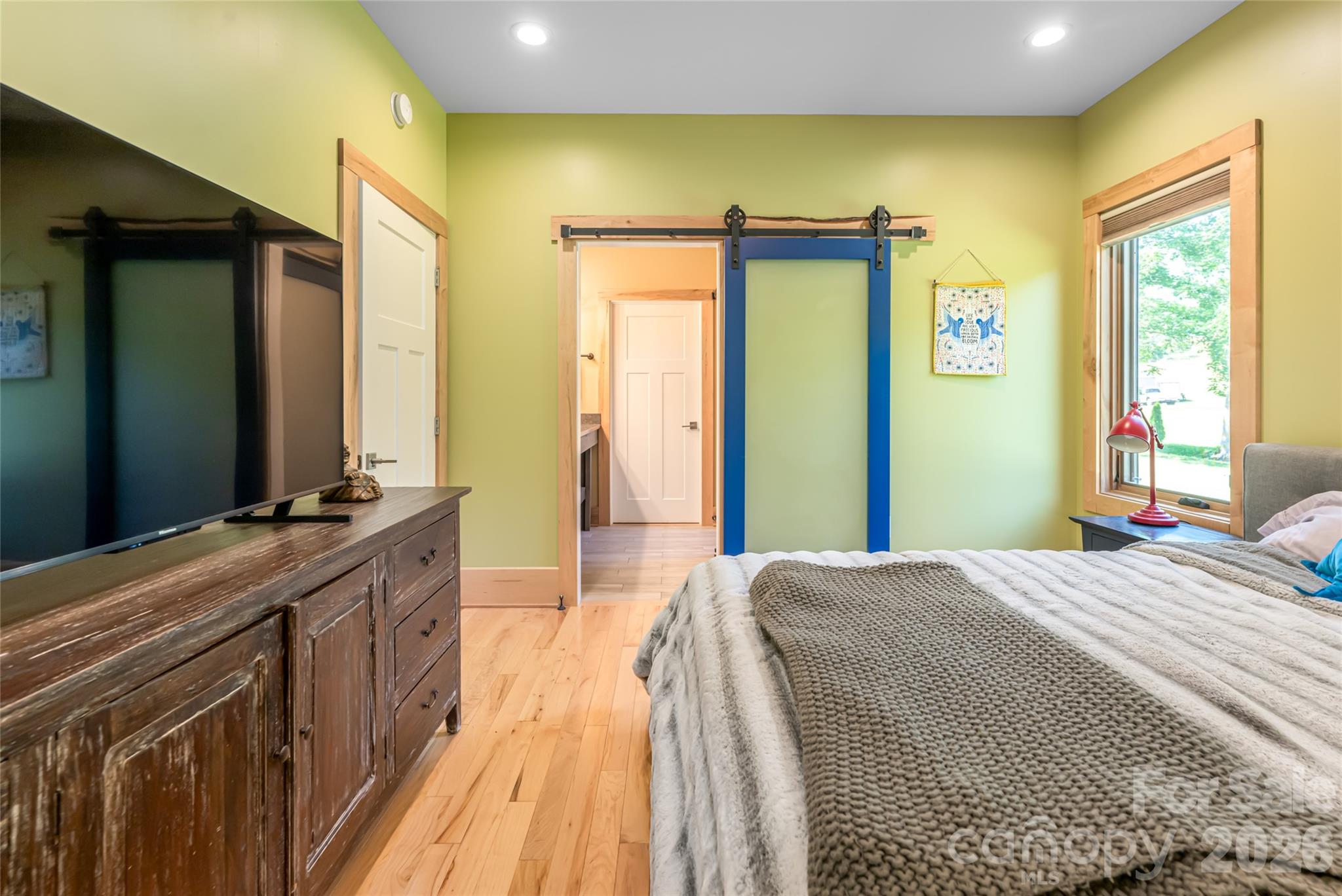 43 Upper Herron Cove Road — Weaverville