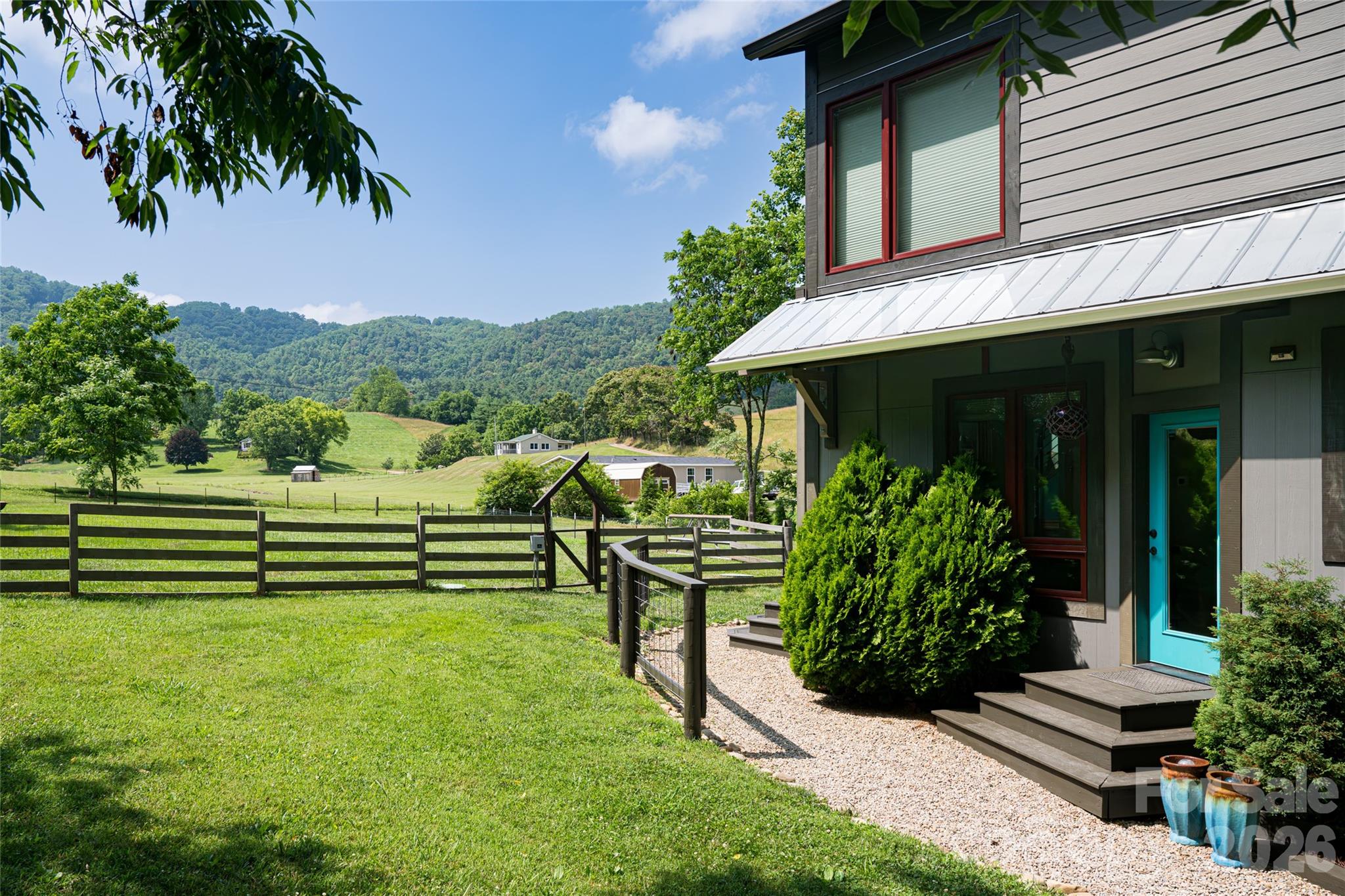 43 Upper Herron Cove Road — Weaverville