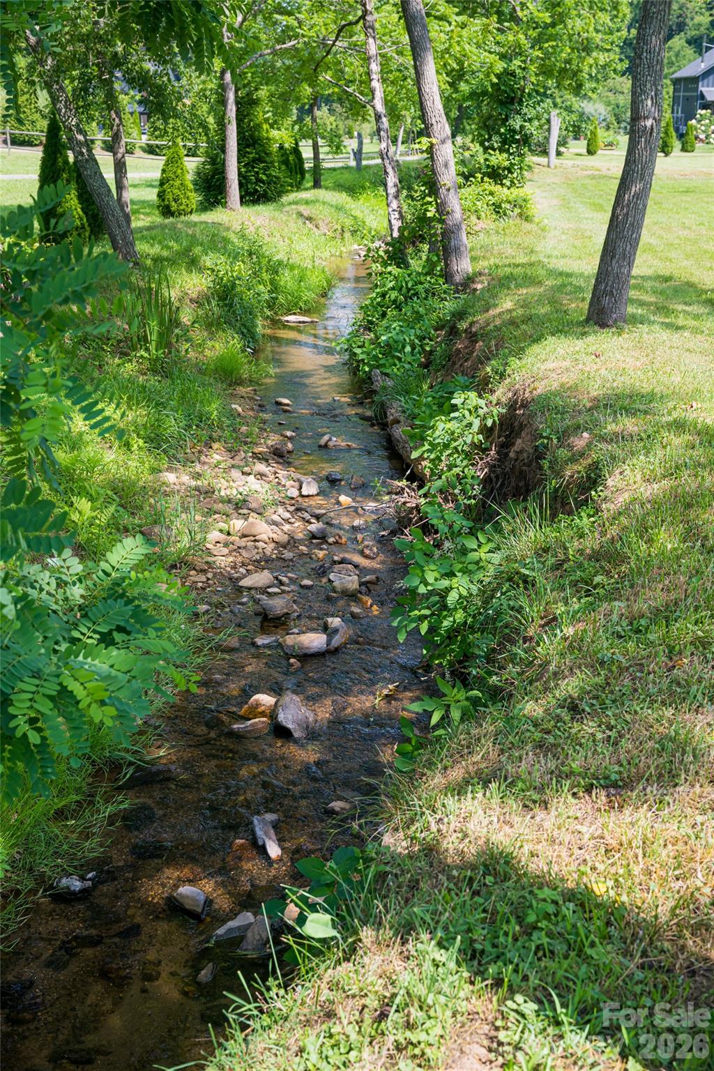 43 Upper Herron Cove Road — Weaverville