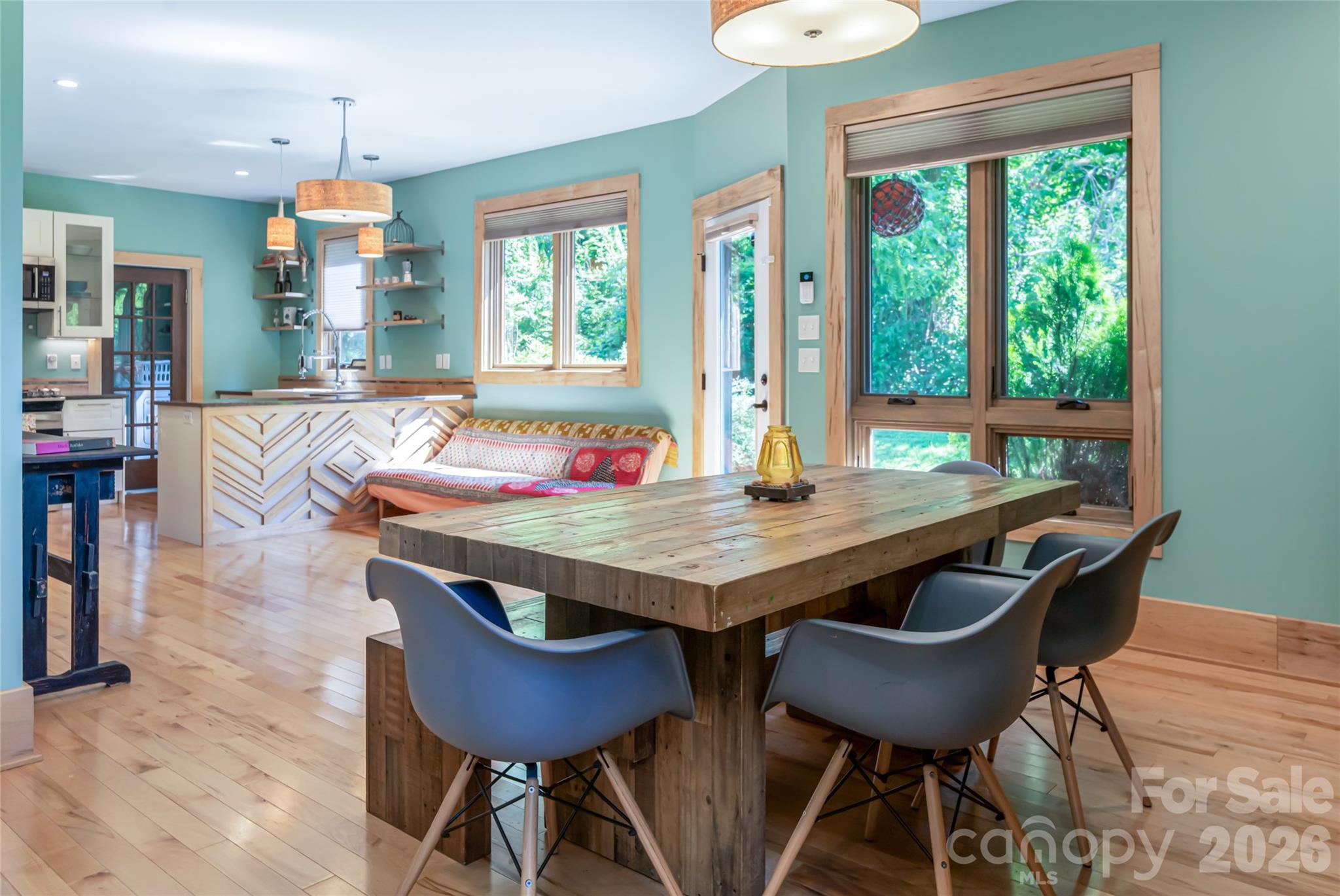 43 Upper Herron Cove Road — Weaverville