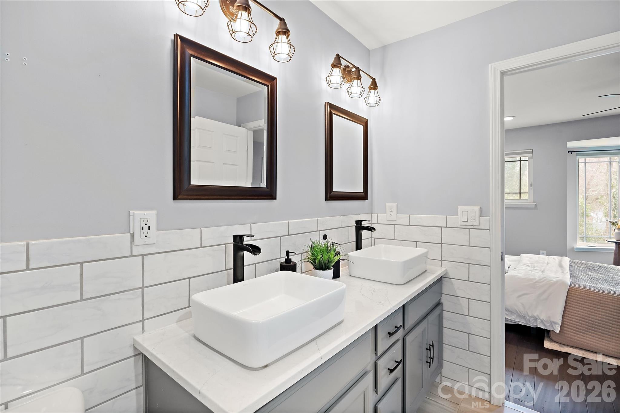 1229 Lalex Lane — Charlotte