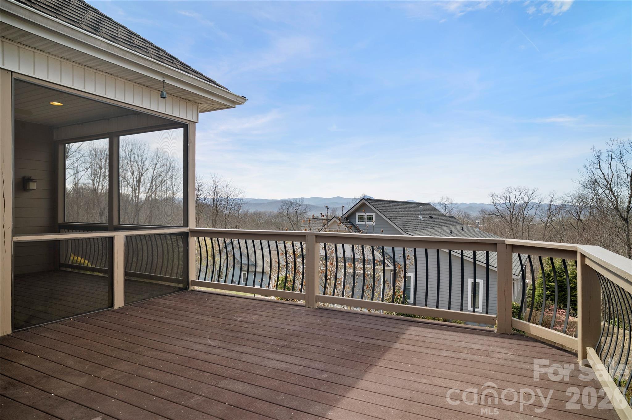 84 Deep Valley Lane — Hendersonville
