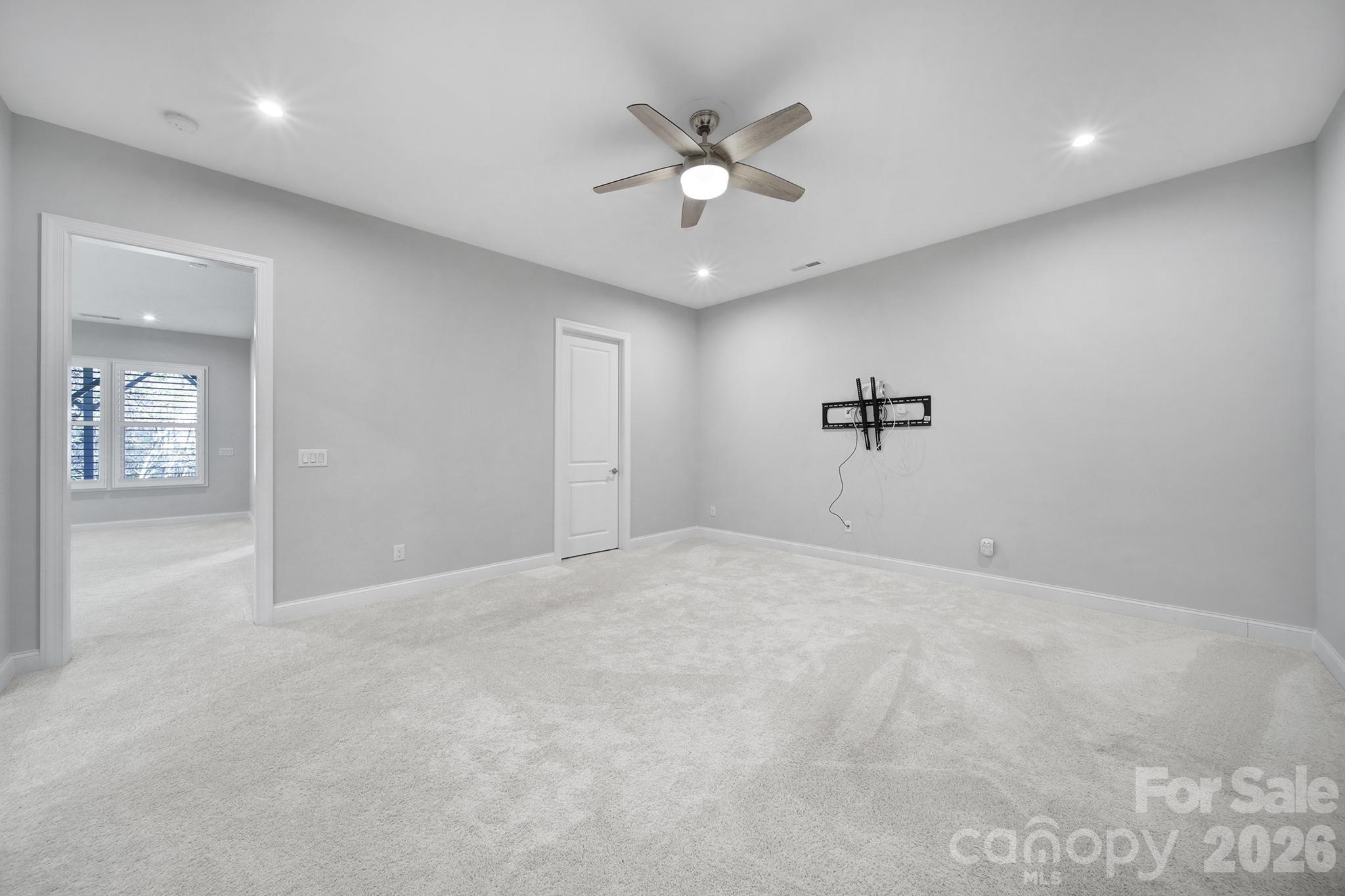 3509 Aqua Point Drive — York