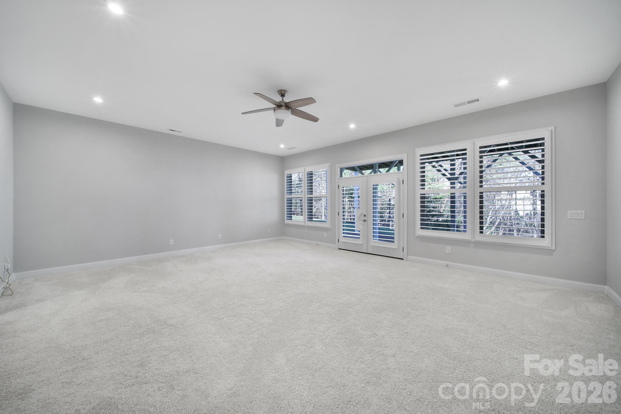 3509 Aqua Point Drive — York