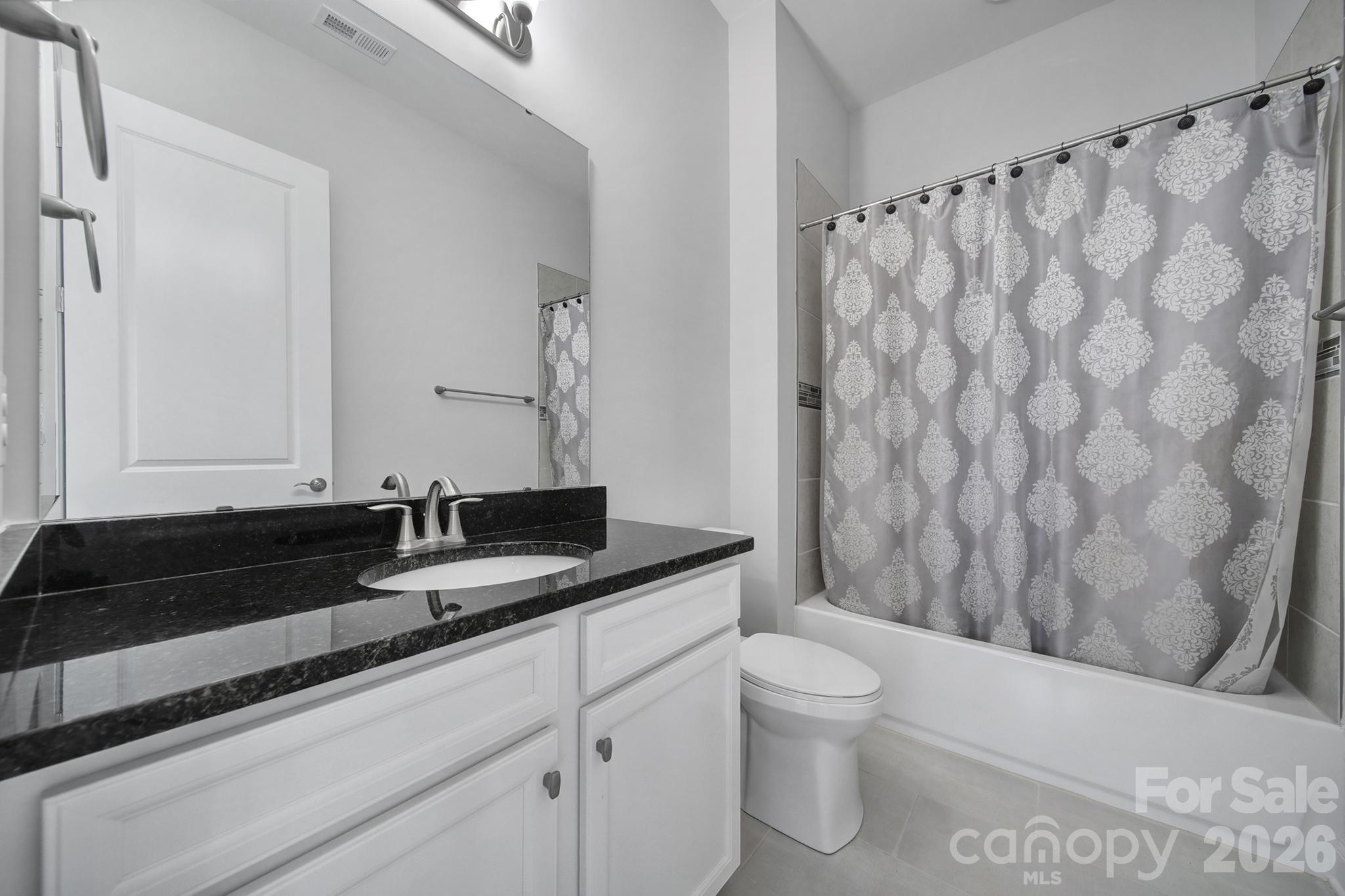 3509 Aqua Point Drive — York