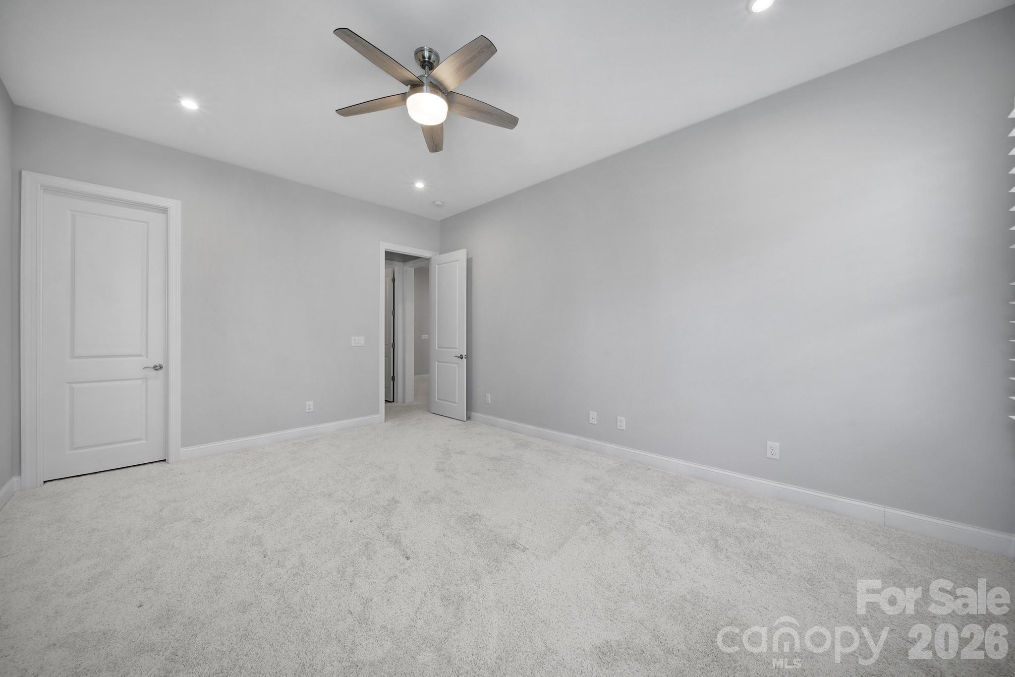3509 Aqua Point Drive — York