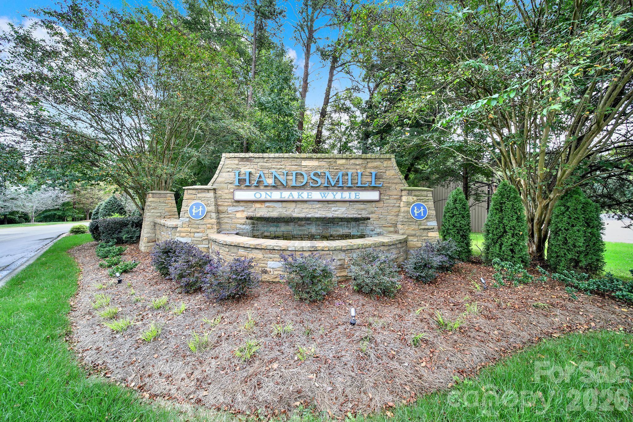 3509 Aqua Point Drive — York