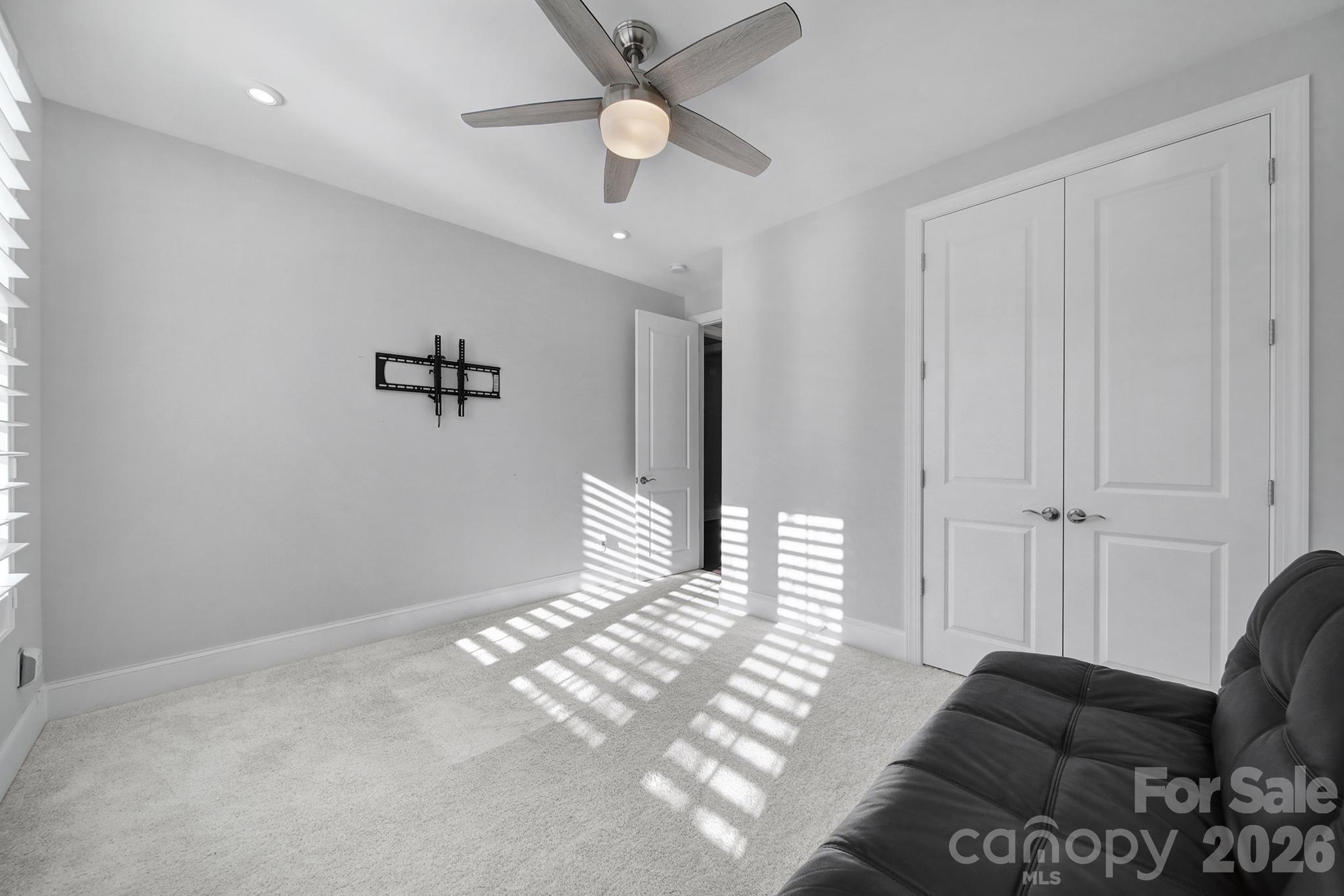 3509 Aqua Point Drive — York