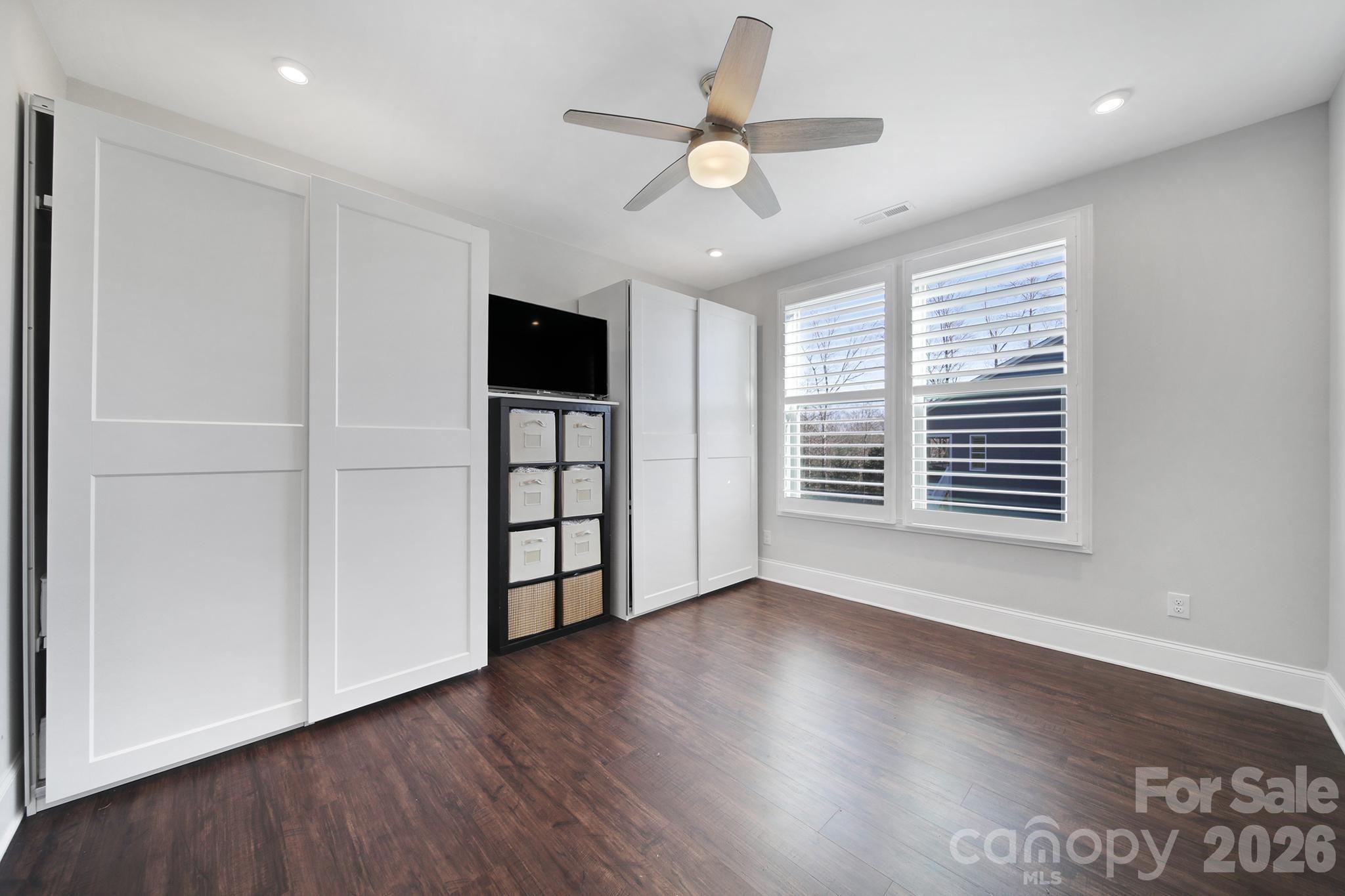 3509 Aqua Point Drive — York