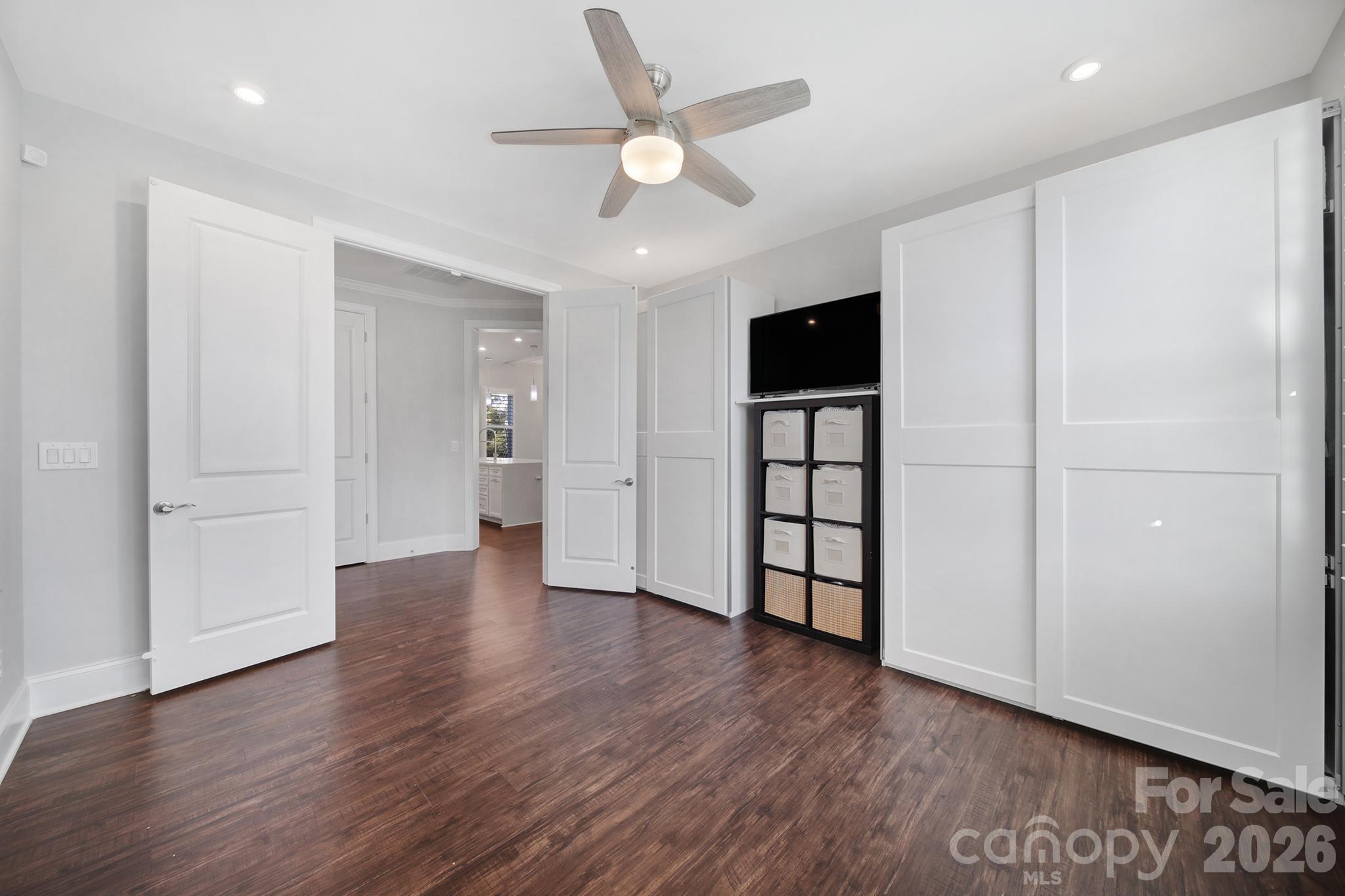 3509 Aqua Point Drive — York