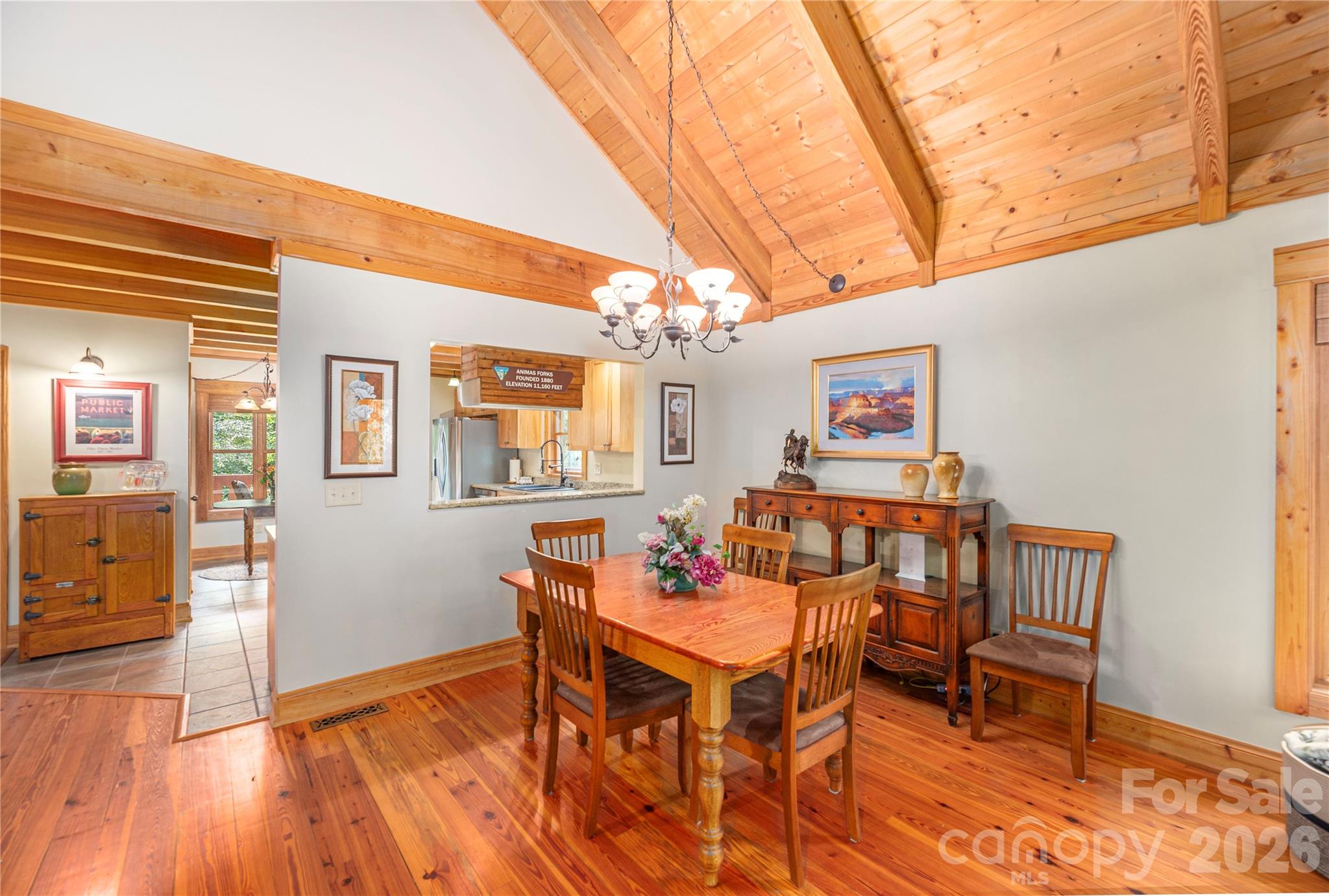 116 Ivy Road — Mills River